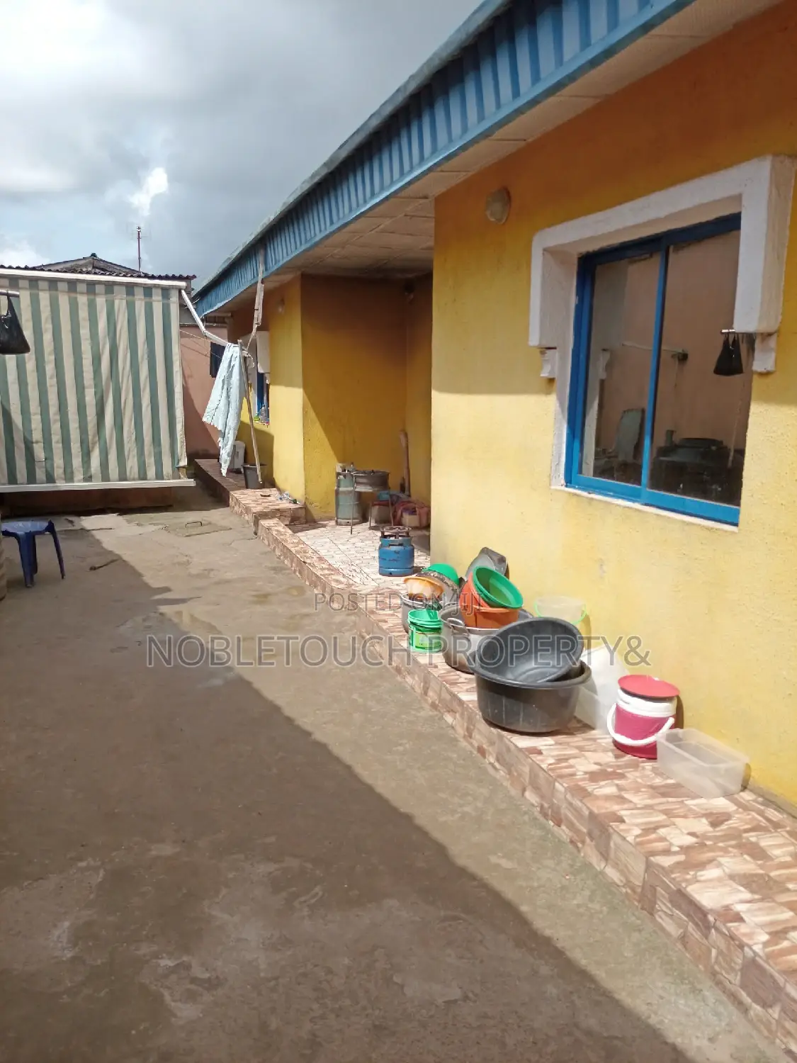 2bdrm Bungalow in Baruwa Egbeda Lagos for sale