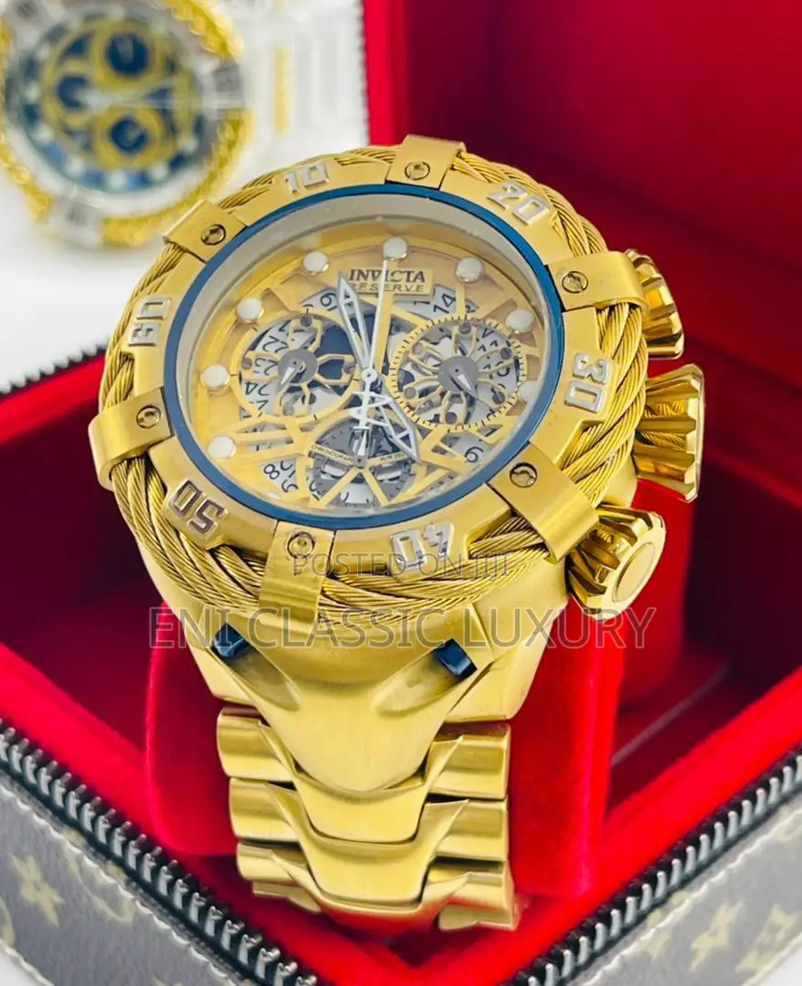 Invicta Luxury Men's Wristwatch