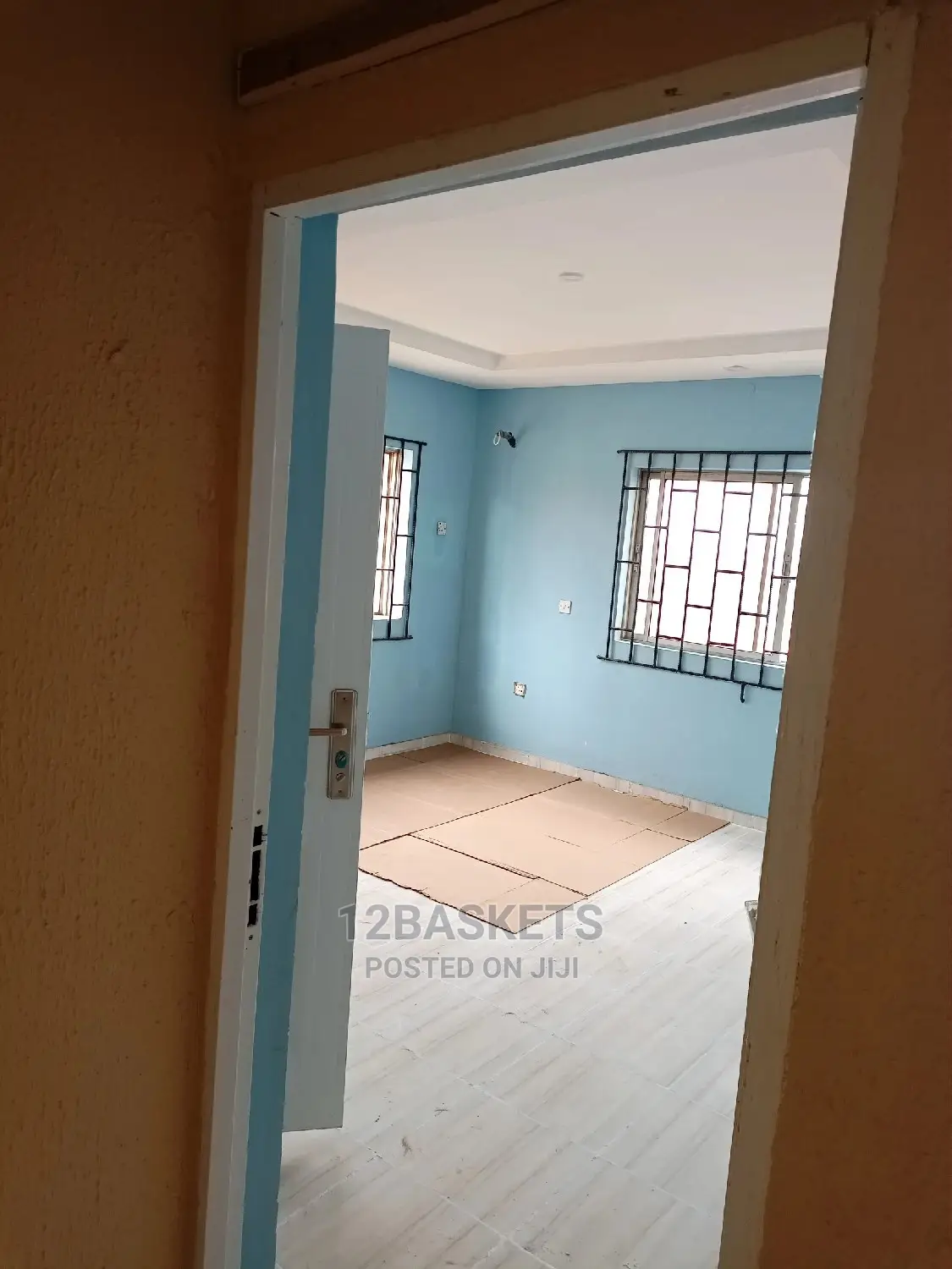 Furnished 3bdrm Apartment in Magodo for rent