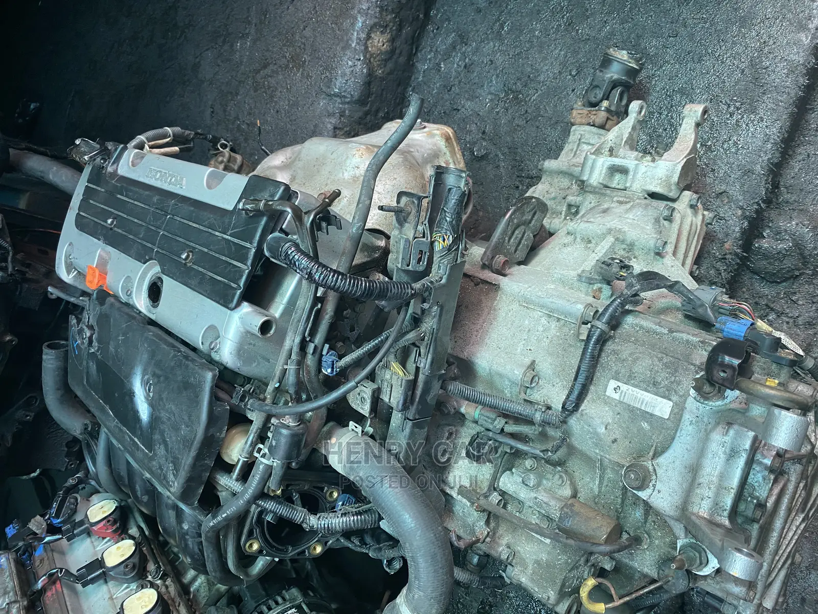 Complete Engine and Gearbox Honda CR-V (03) We Care