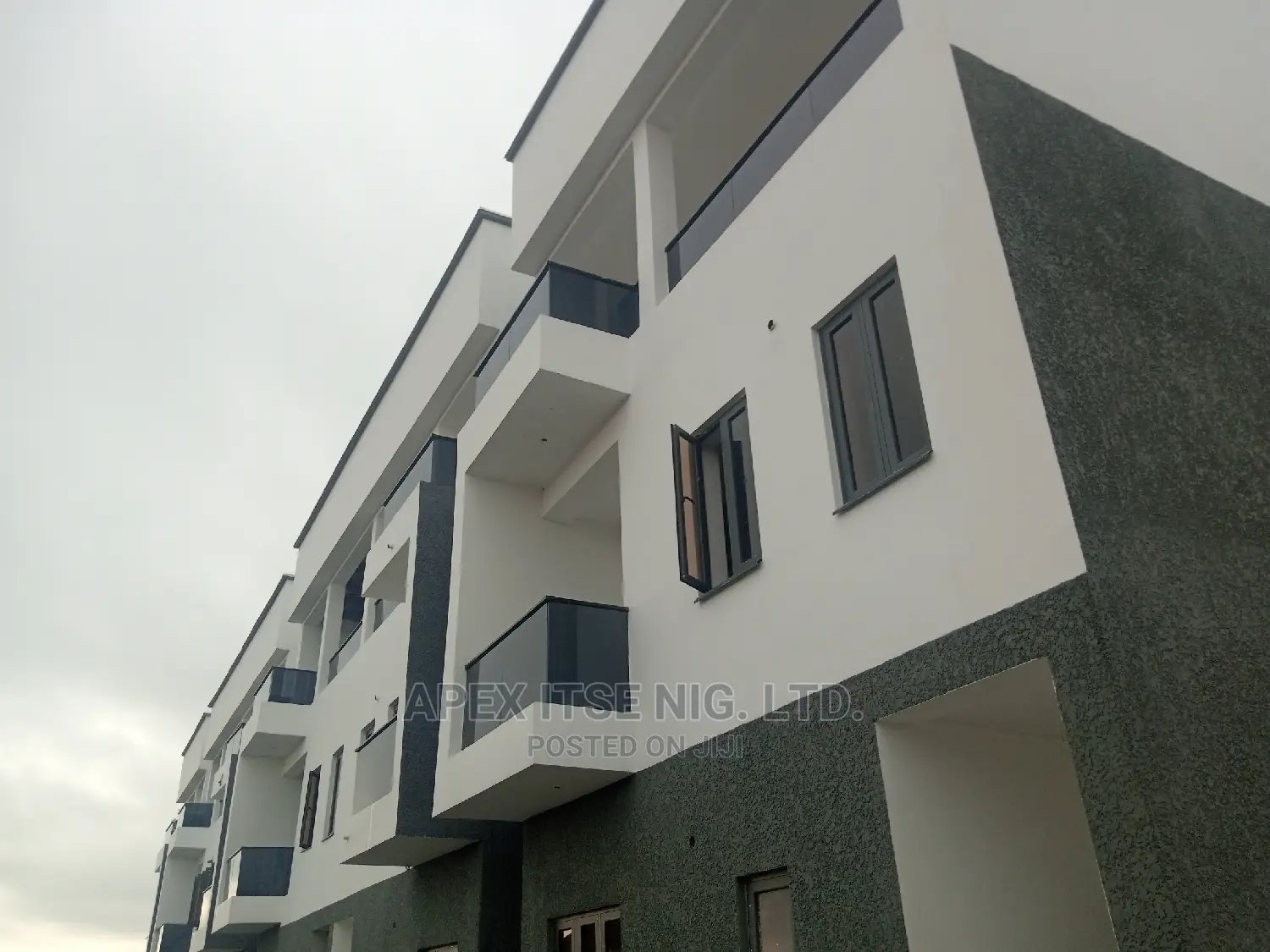 Balcony Glass Framless Black