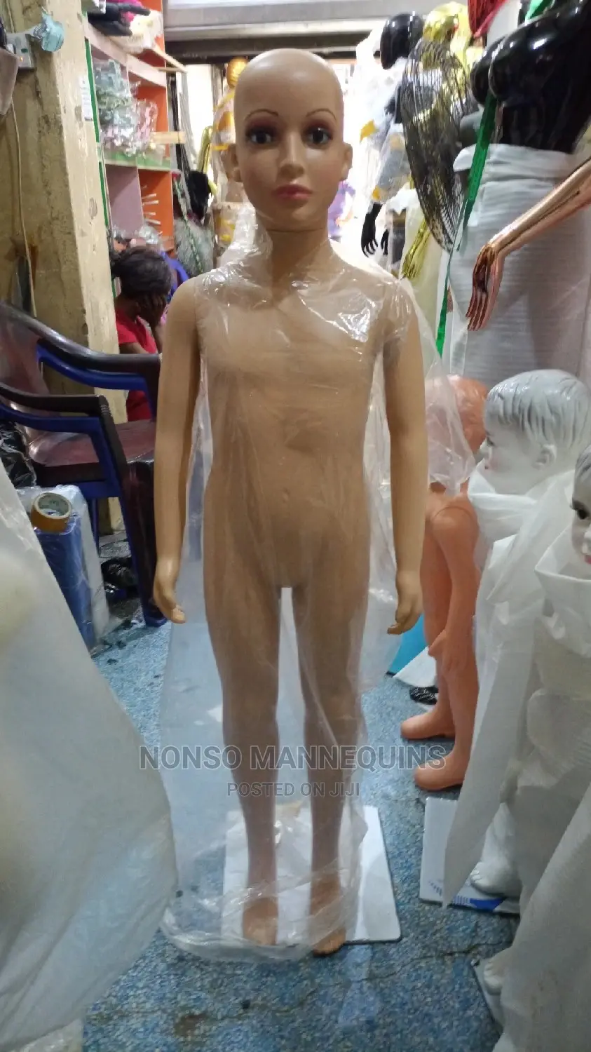 Plastic Female Pretty Face Age 5 To 10 Years MANNEQUINS