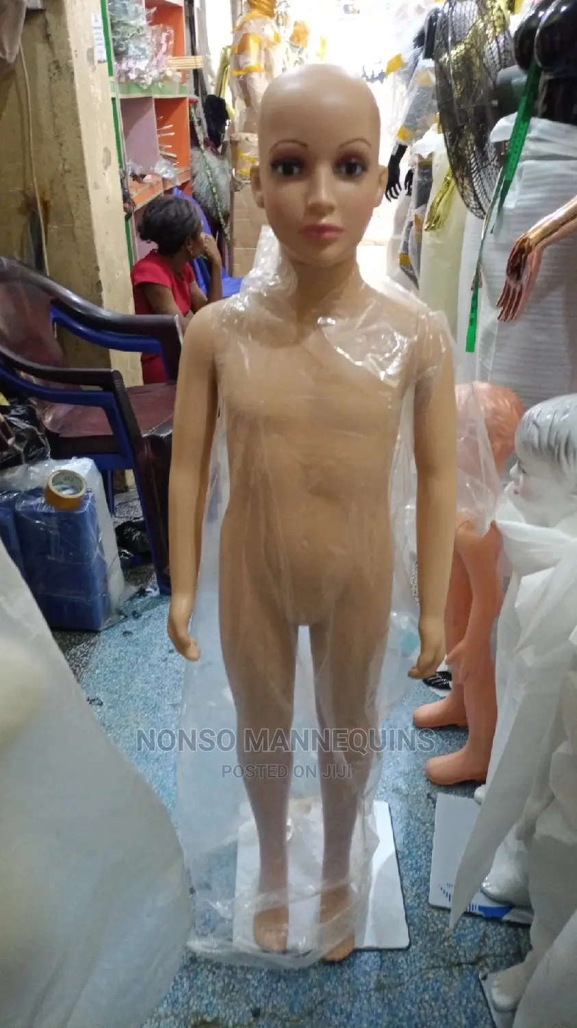 Plastic Female Pretty Face Age 5 To 10 Years MANNEQUINS