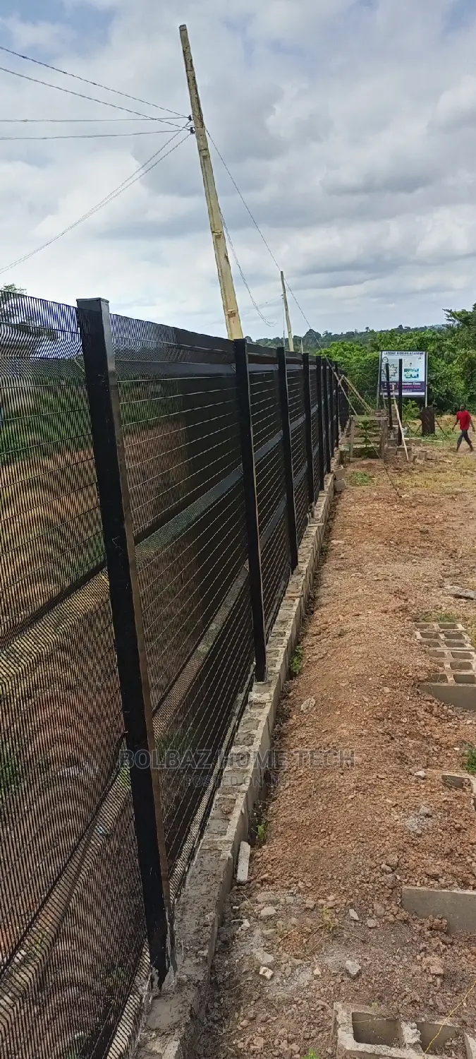 Anti-Finger Panel Mesh; See-Through Fence