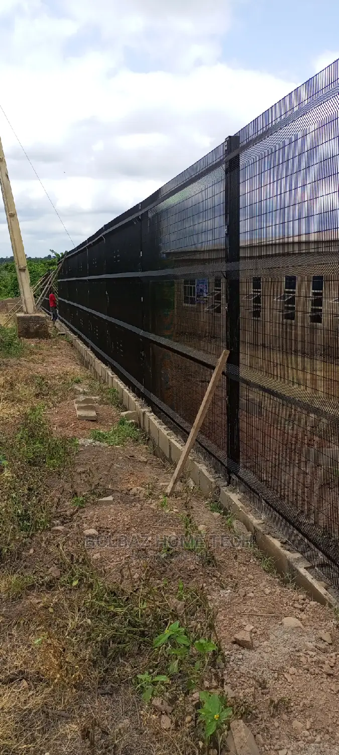 Anti-Finger Panel Mesh; Contemporary See-Through Fence