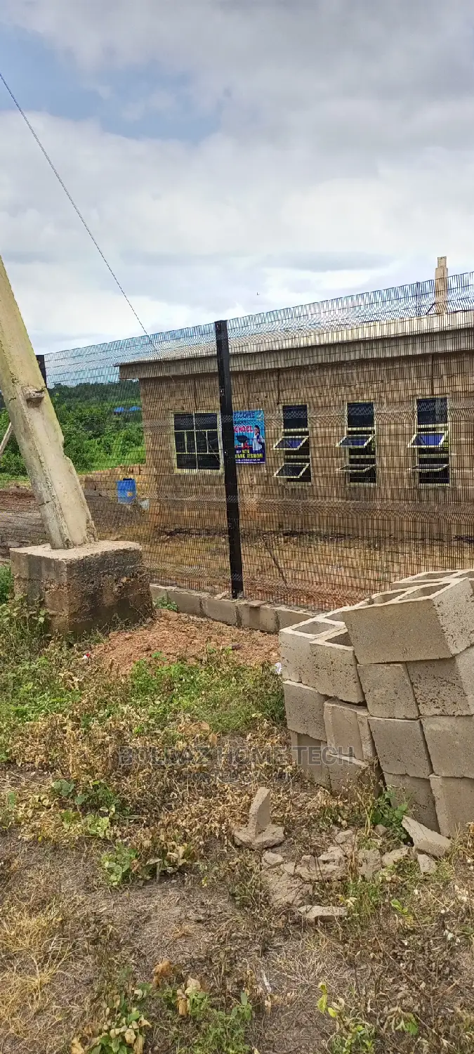 Anti-Finger Panel Mesh; Contemporary See-Through Fence