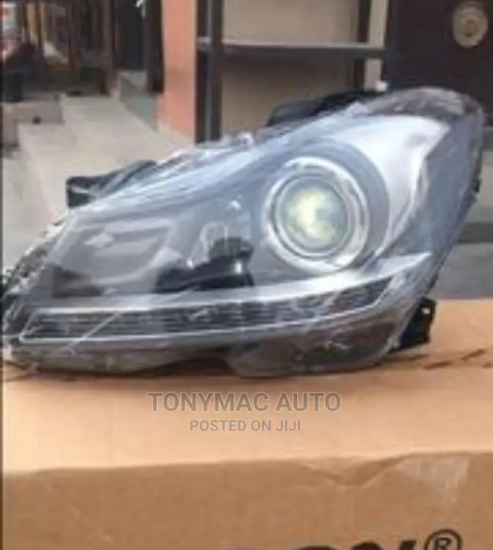 Mercedes C300 2013 Led Headlight Set