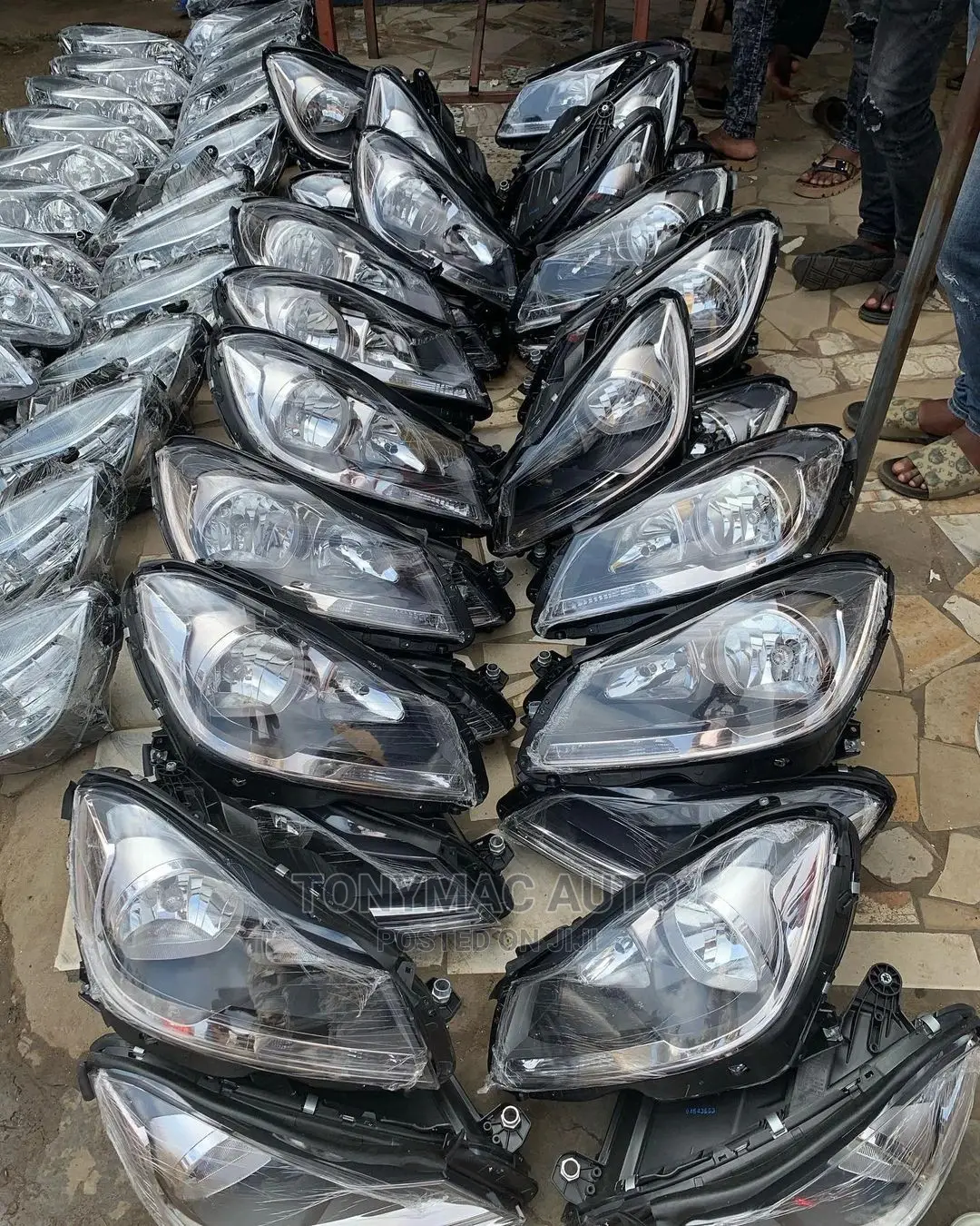 Mercedes Benz C300 2013 Headlight