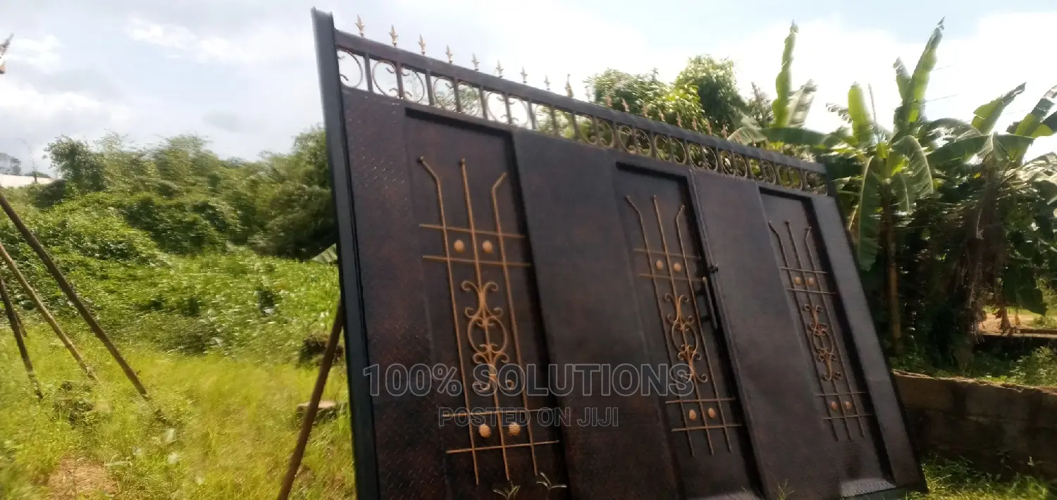 11ft by 8ft Slide Design Gate for Sale