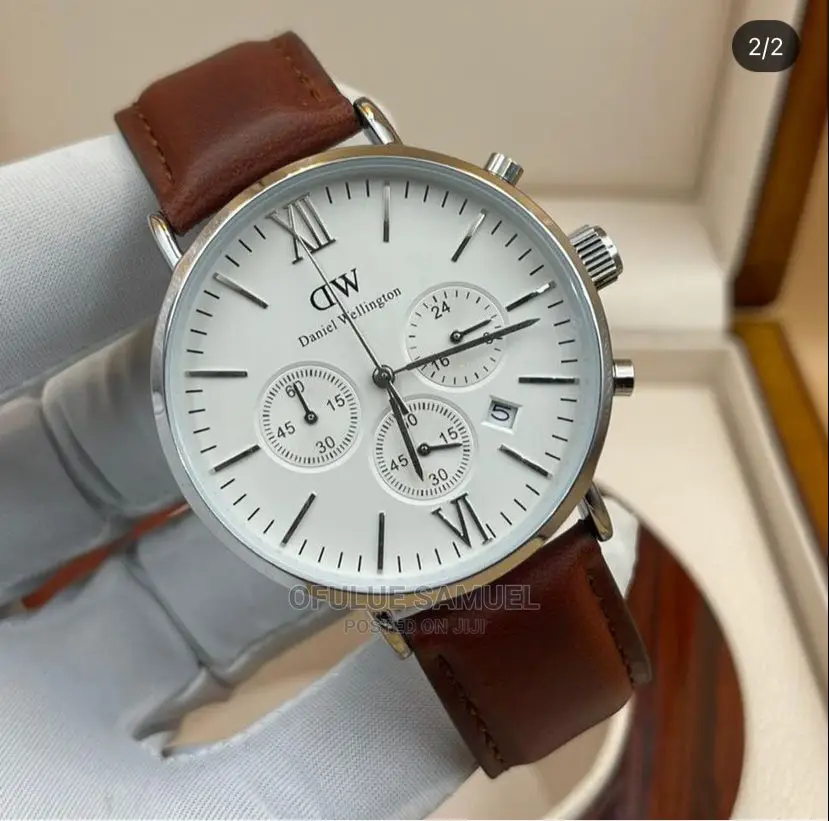 Genuine Leather Chronograph Wristwatch