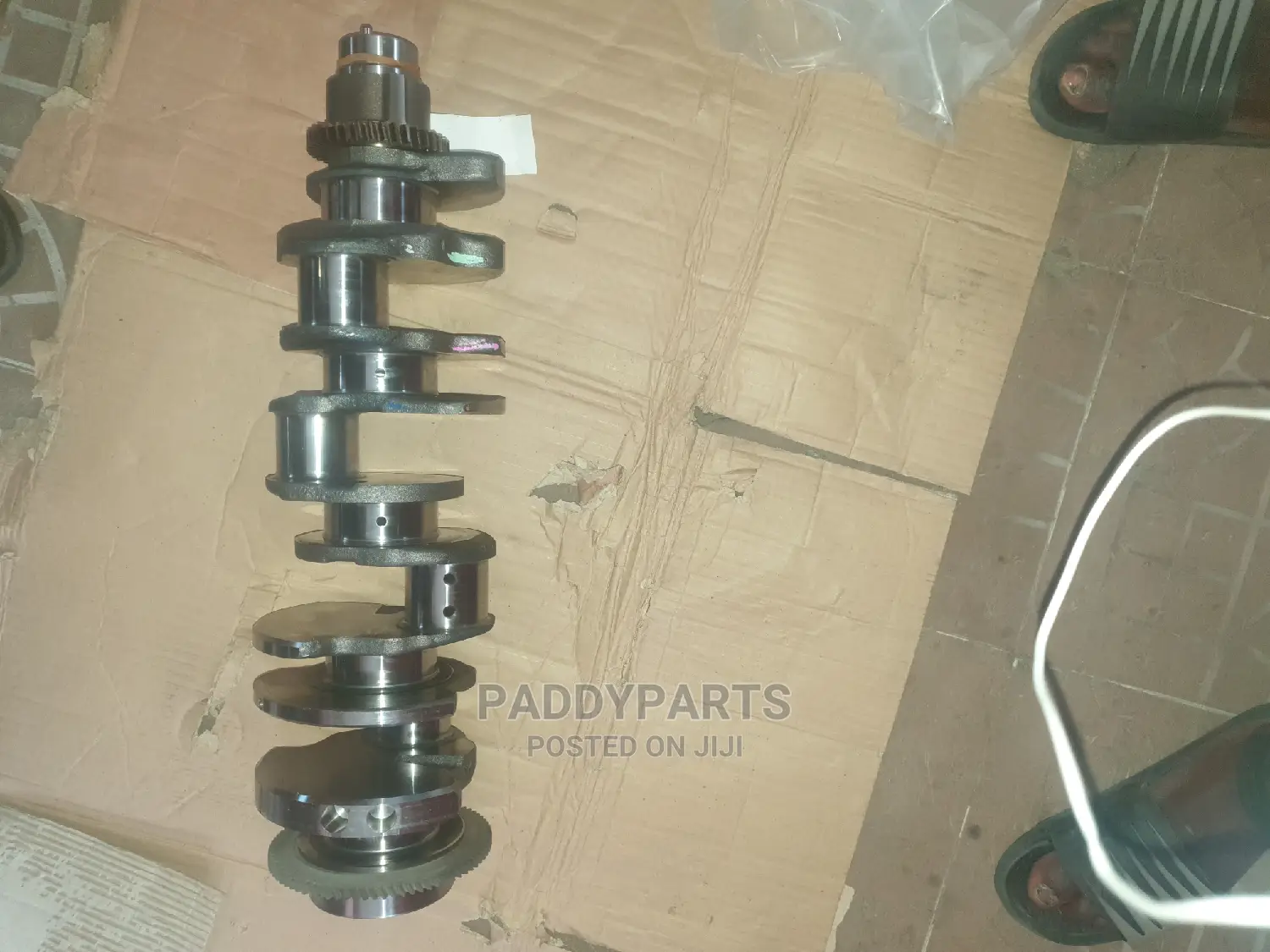 Lx570 and Land Cruiser 1vd Crankshaft