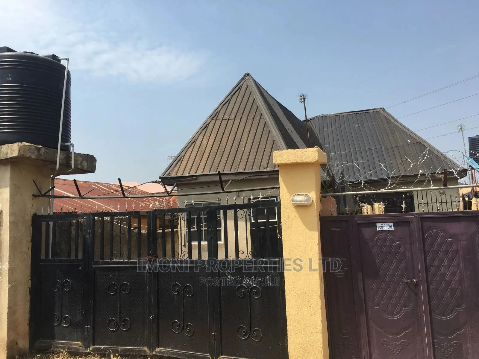Furnished Studio Apartment in Sokale, Dutse-Alhaji for sale