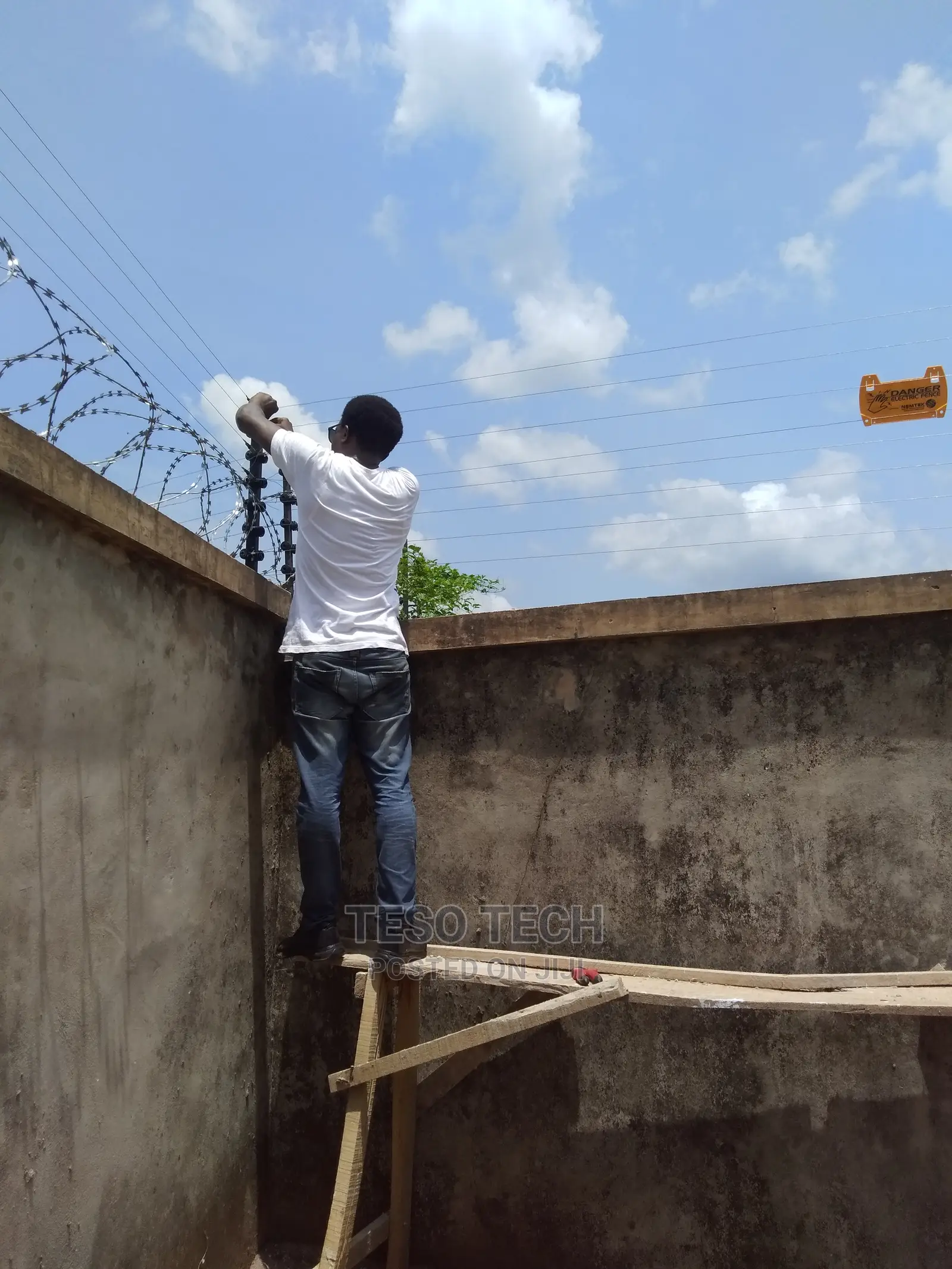 Electric Perimeter Fence