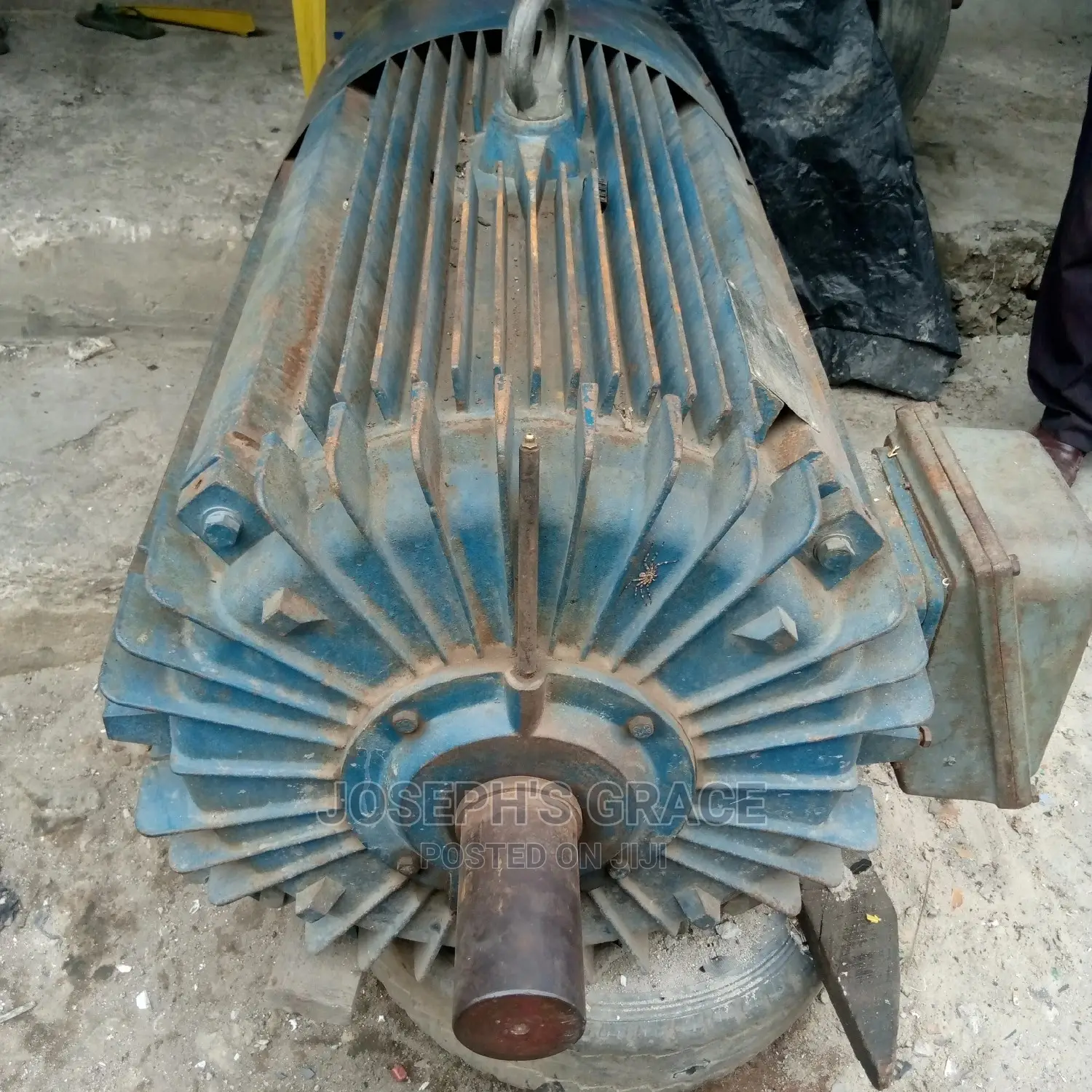 300hp Electric AC Motor.(230kw)