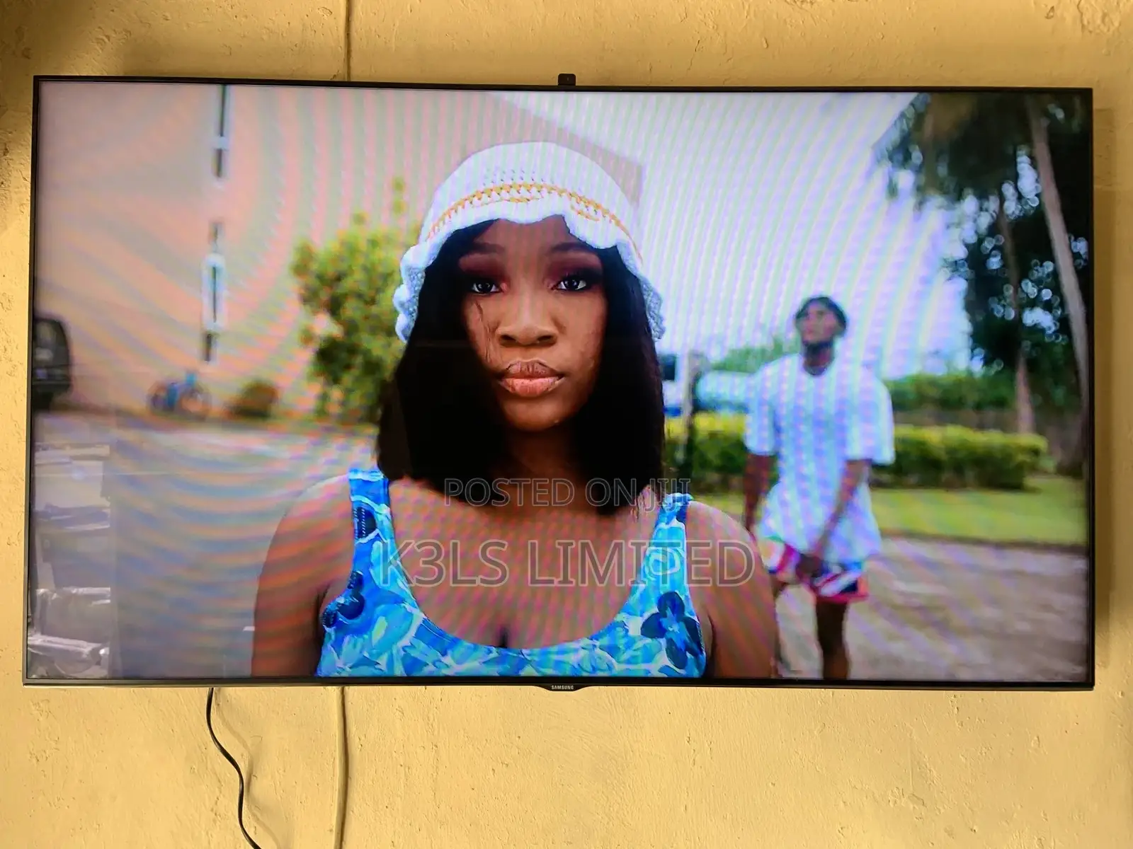 Samsung 55inch Ultra Slim Smart TV With Pop Up Camera
