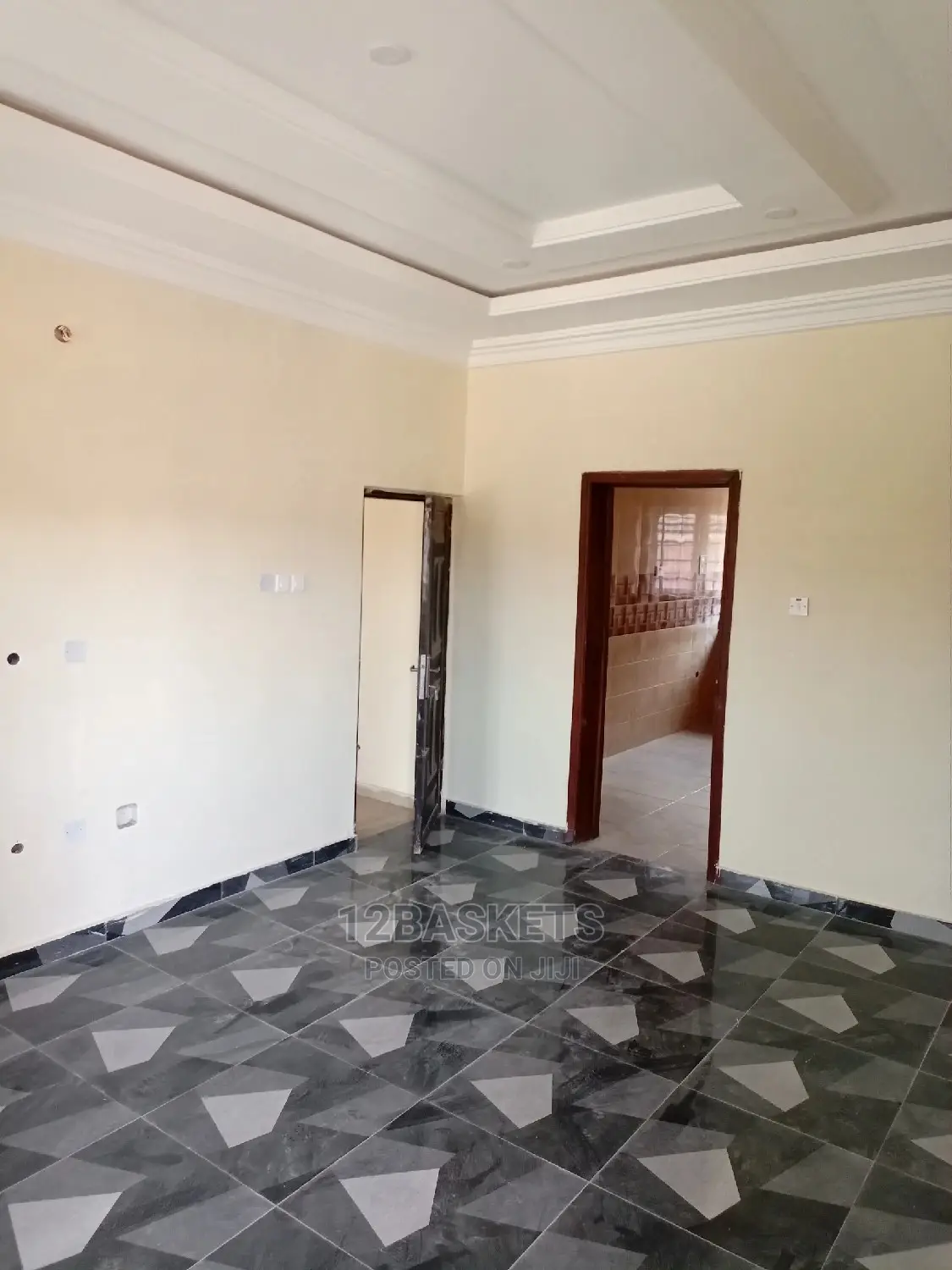 Furnished 3bdrm Apartment in Olawaiye Estate, Magodo Isheri for rent