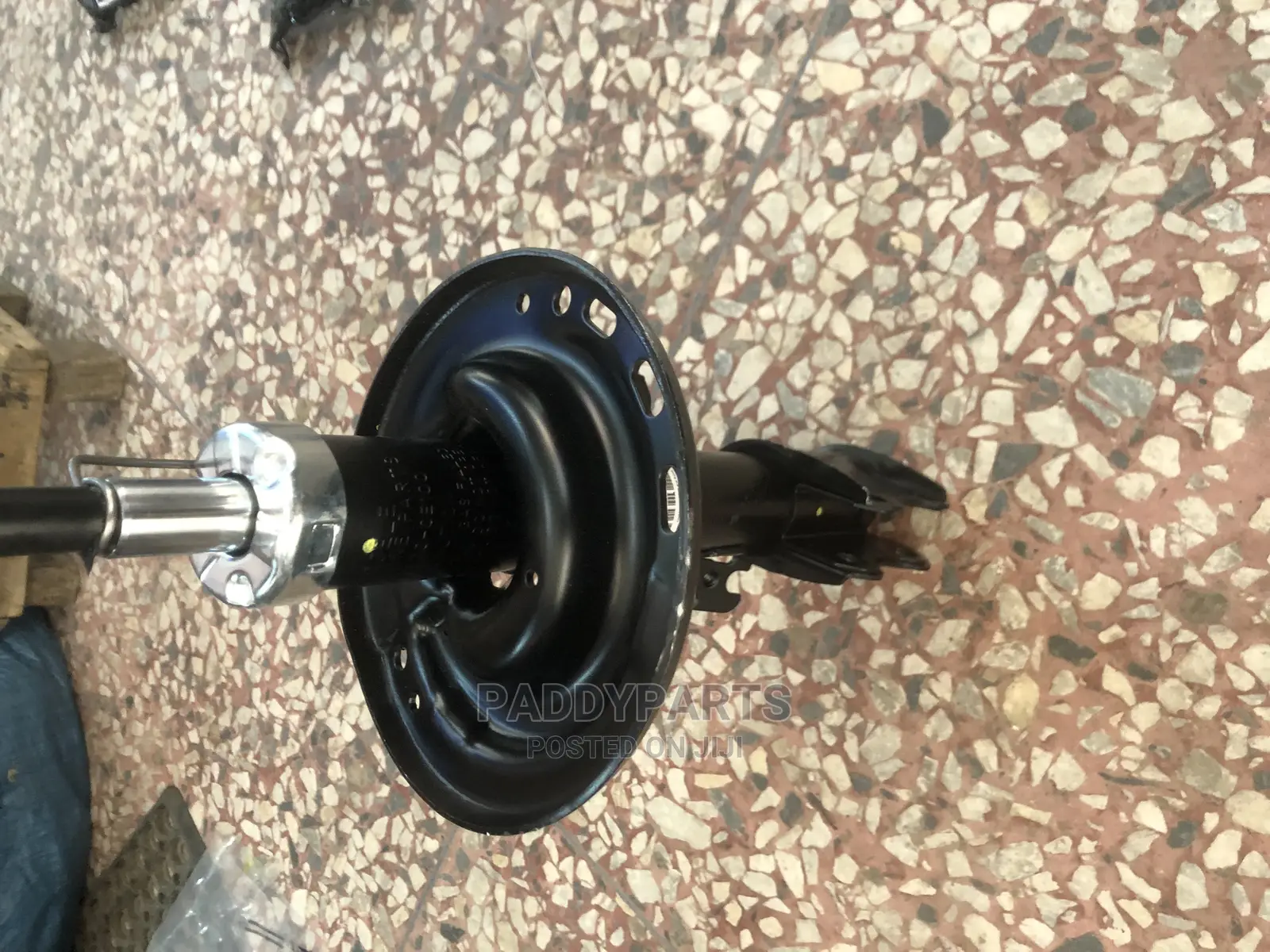 Venza Shock Absorber (Dubai)