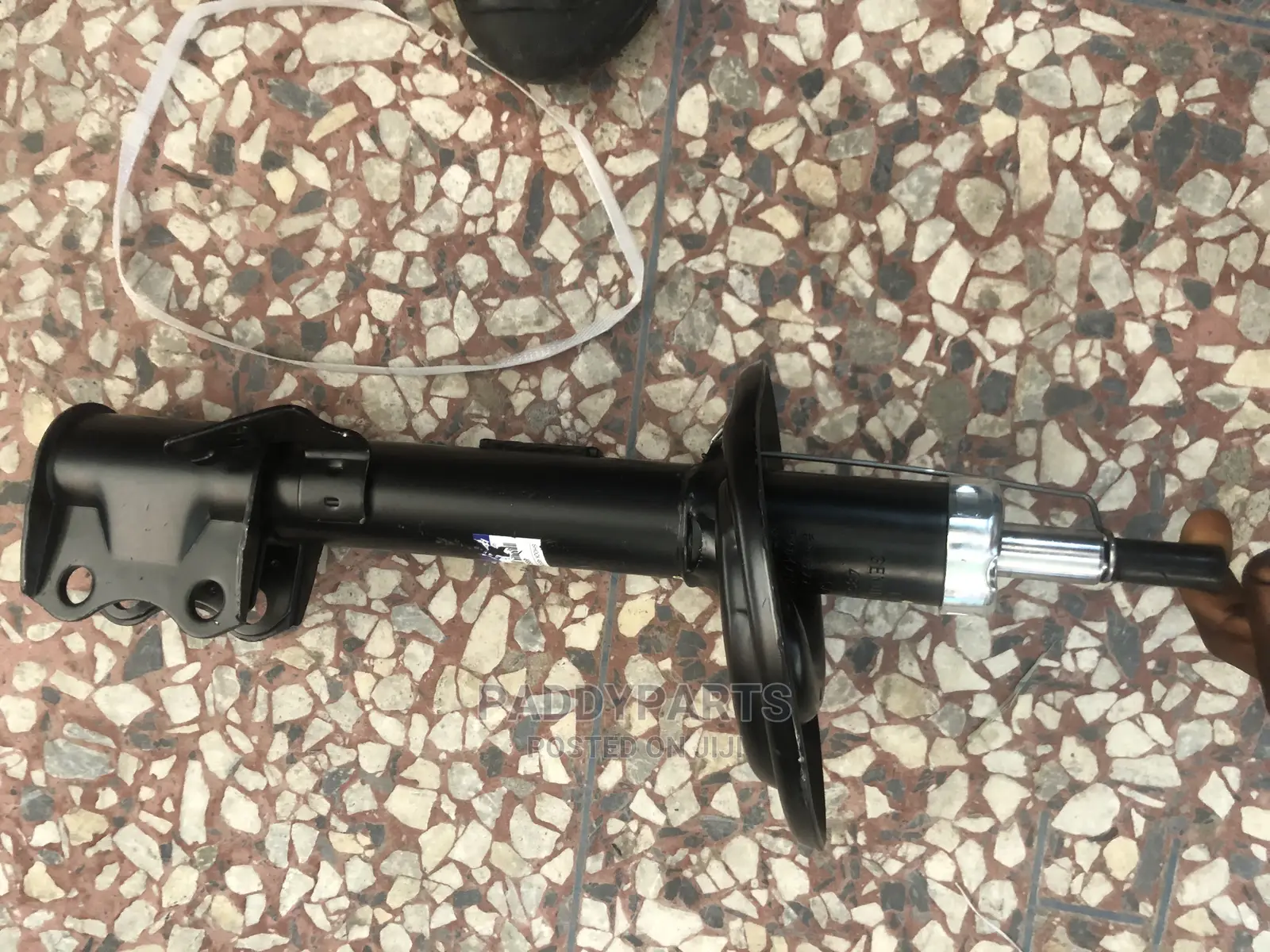 Venza Shock Absorber (Dubai)