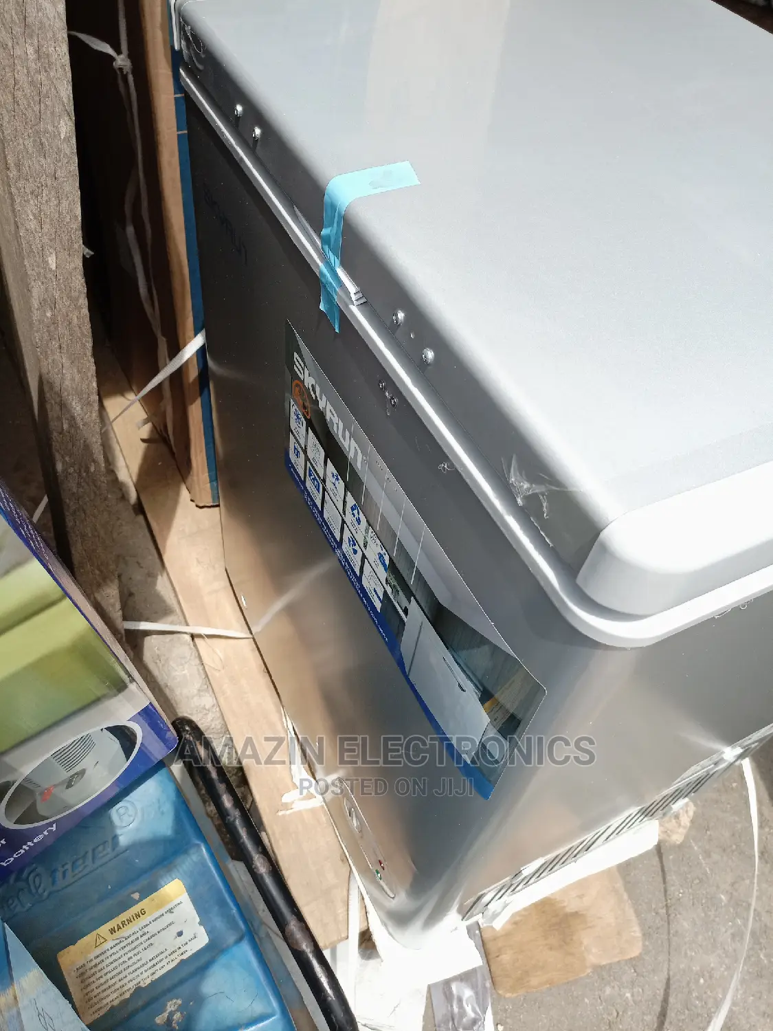 SKYRUN 100l Business Freezer