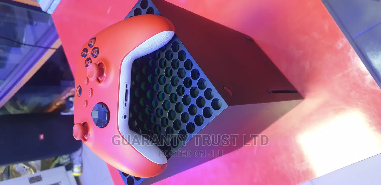 Xbox Series X 1ssd + Fifa 21