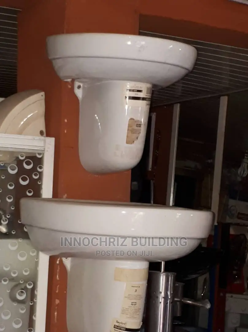 Half Pedestal Basin