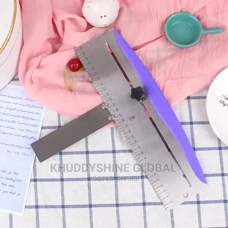 Stainless Steel Adjustable Cake Scraper Cake Smooth Spatula