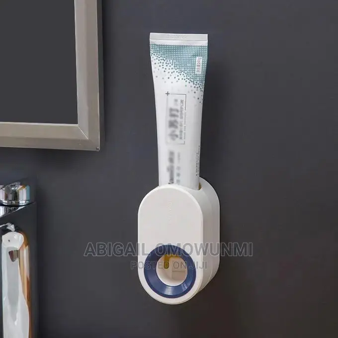 Extrusion Automatic Toothpaste Squeezer