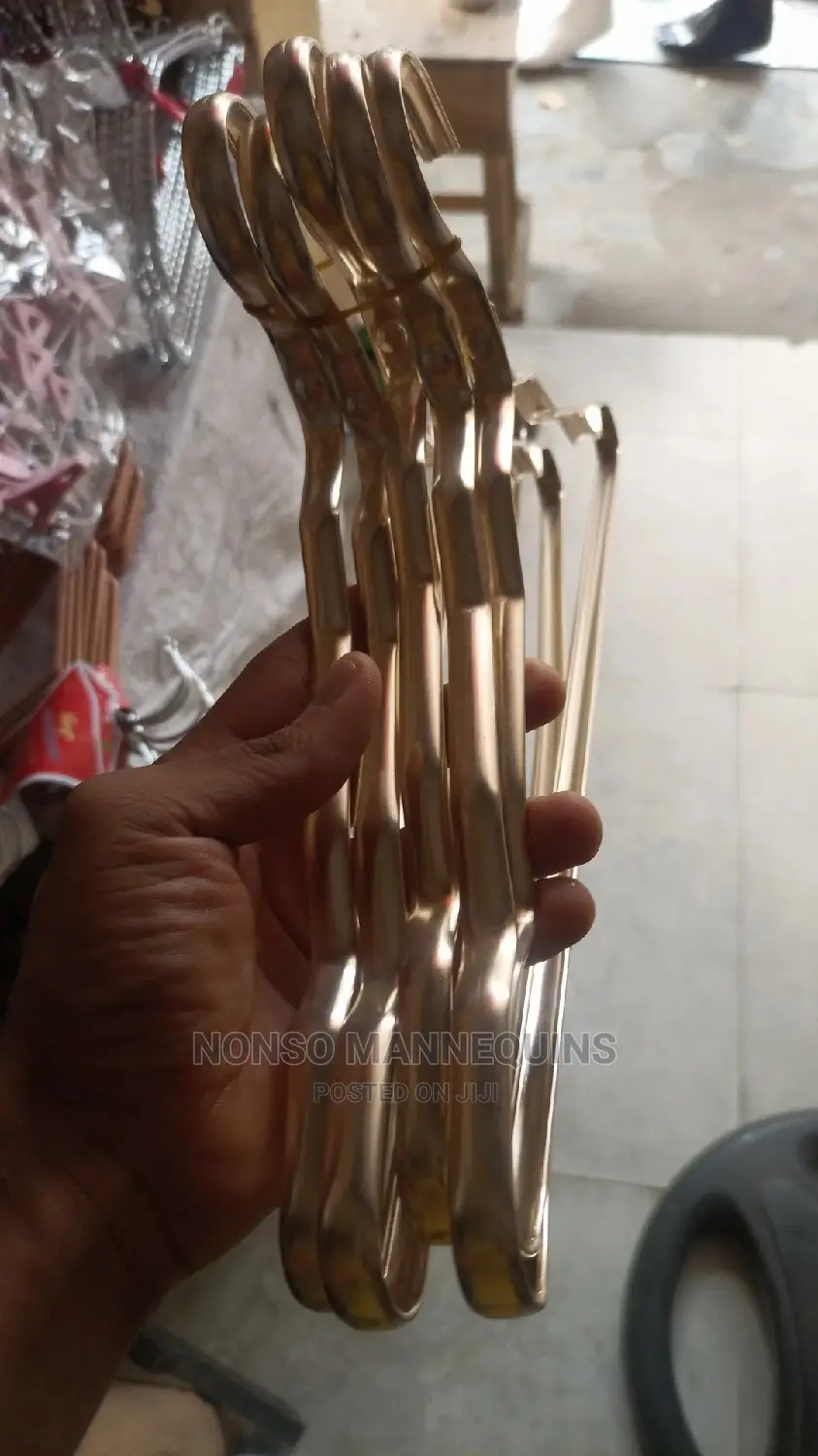 Luxury High Quality Gold, Rose Gold and Chrome Hangers