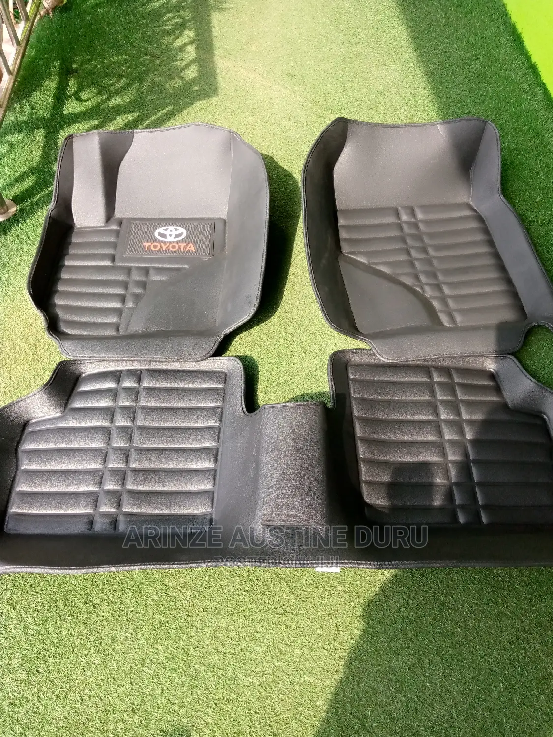 Toyota Corolla Floor Mat Fiber Fitting