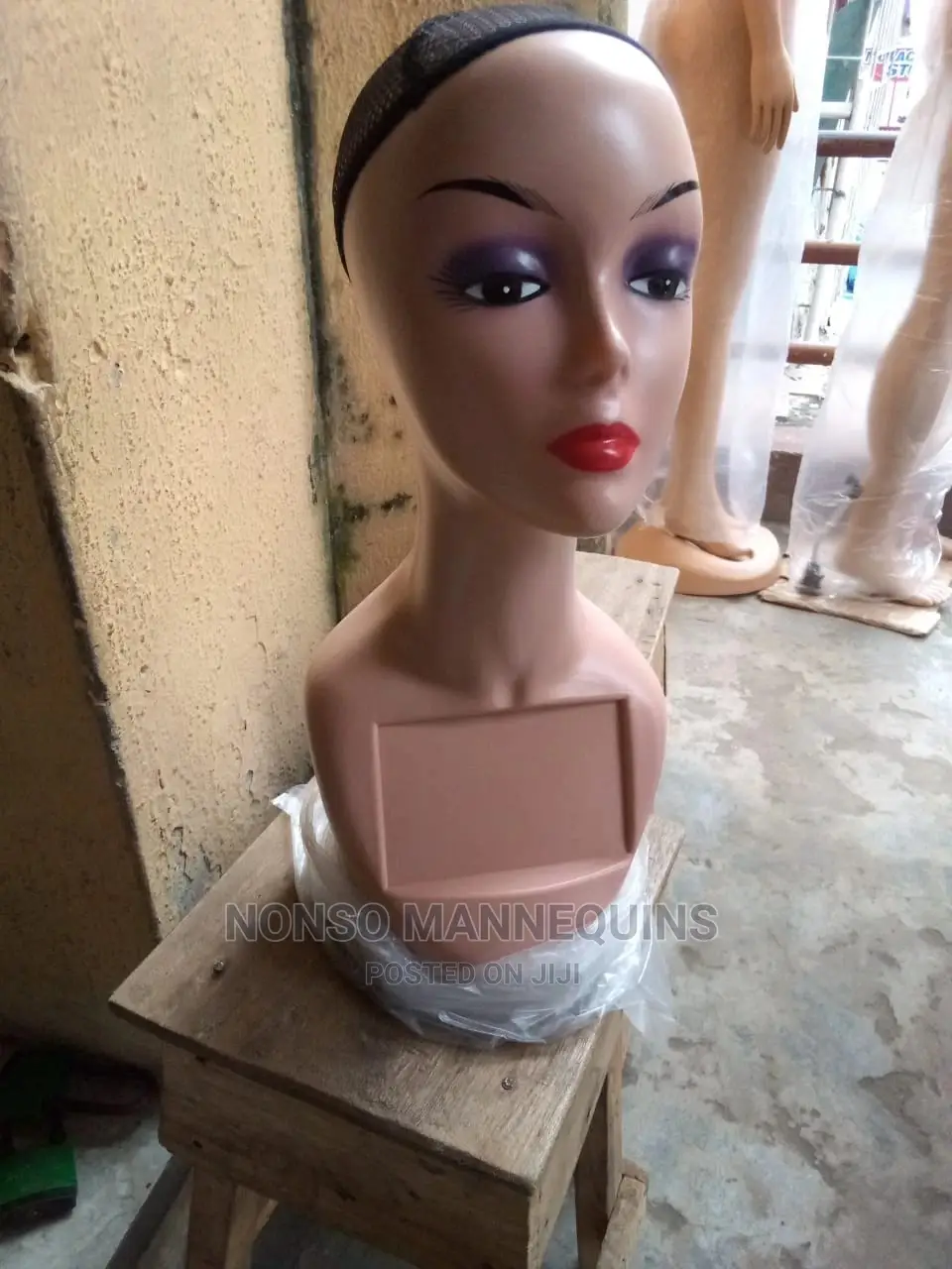Long Neck MANNEQUINS Head