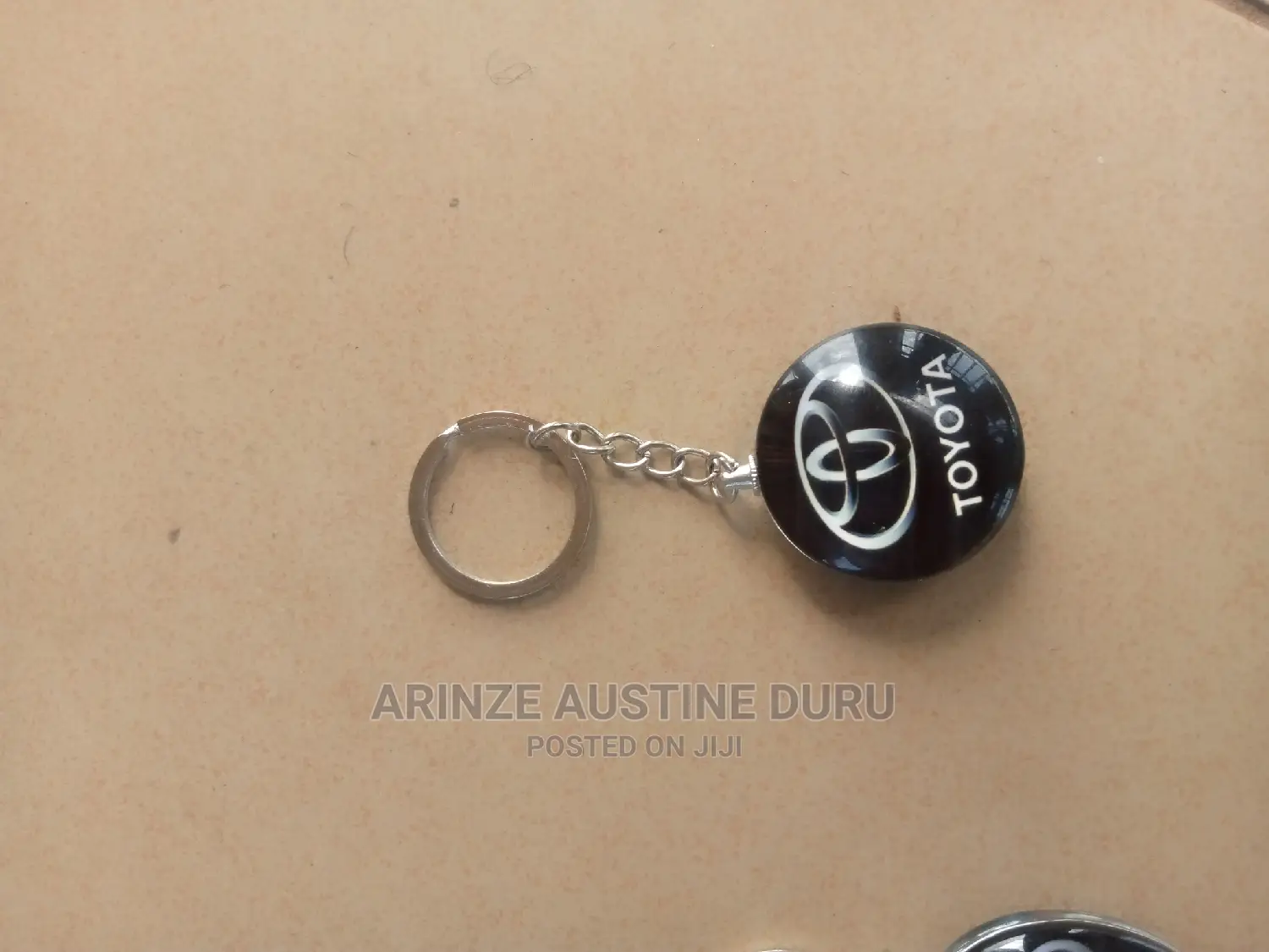 Toyota Key Holder Bubbles