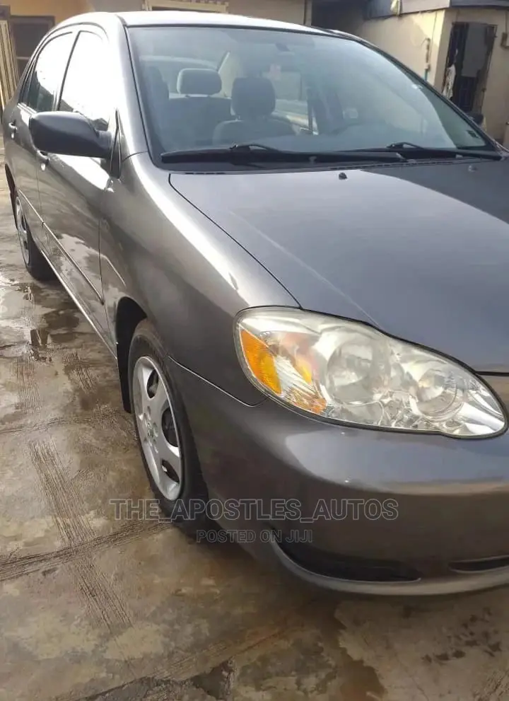 Toyota Corolla 2006 Gray