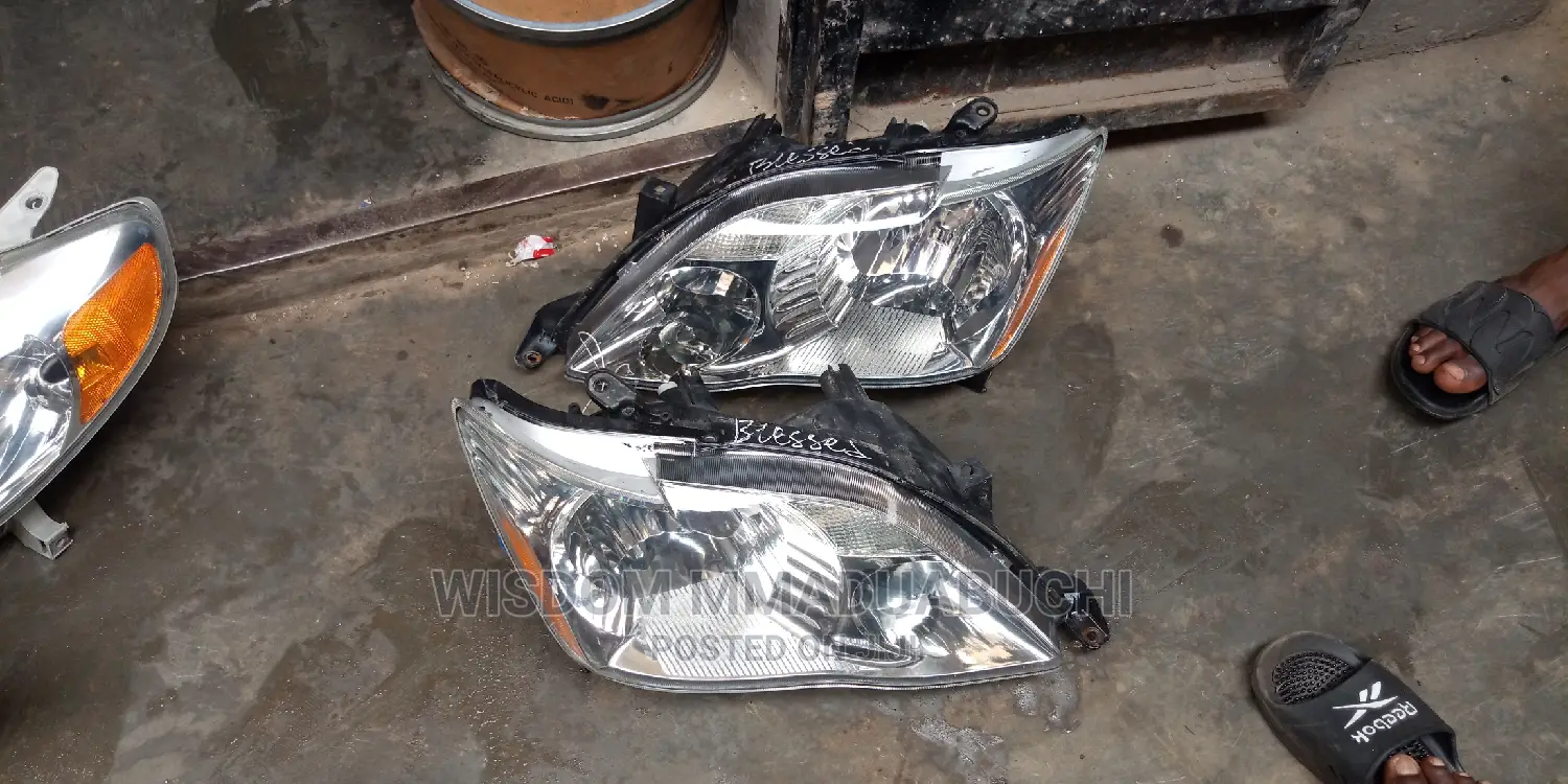 Headlamp 2007 Avalon