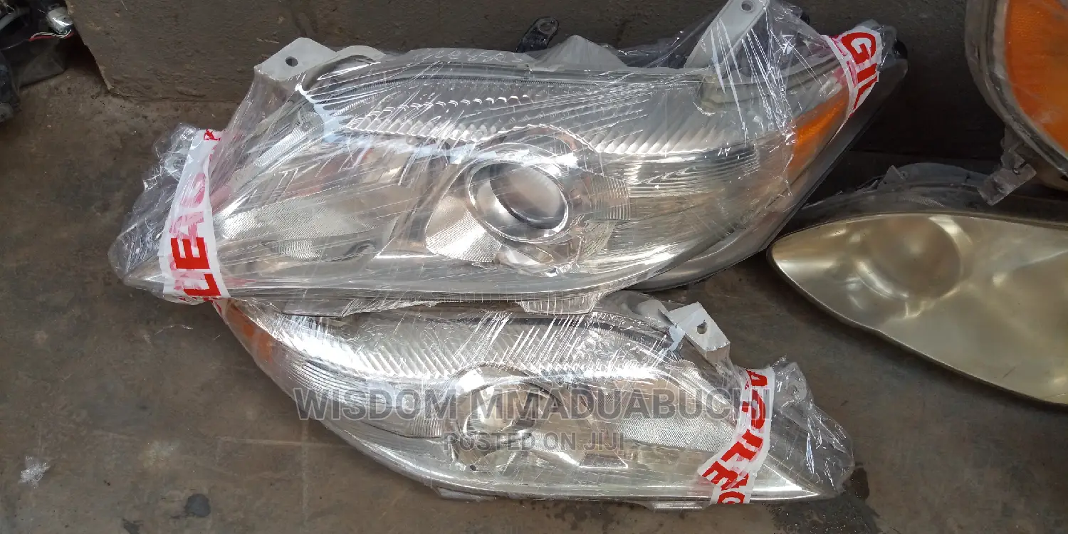 Headlamp Camry 2010
