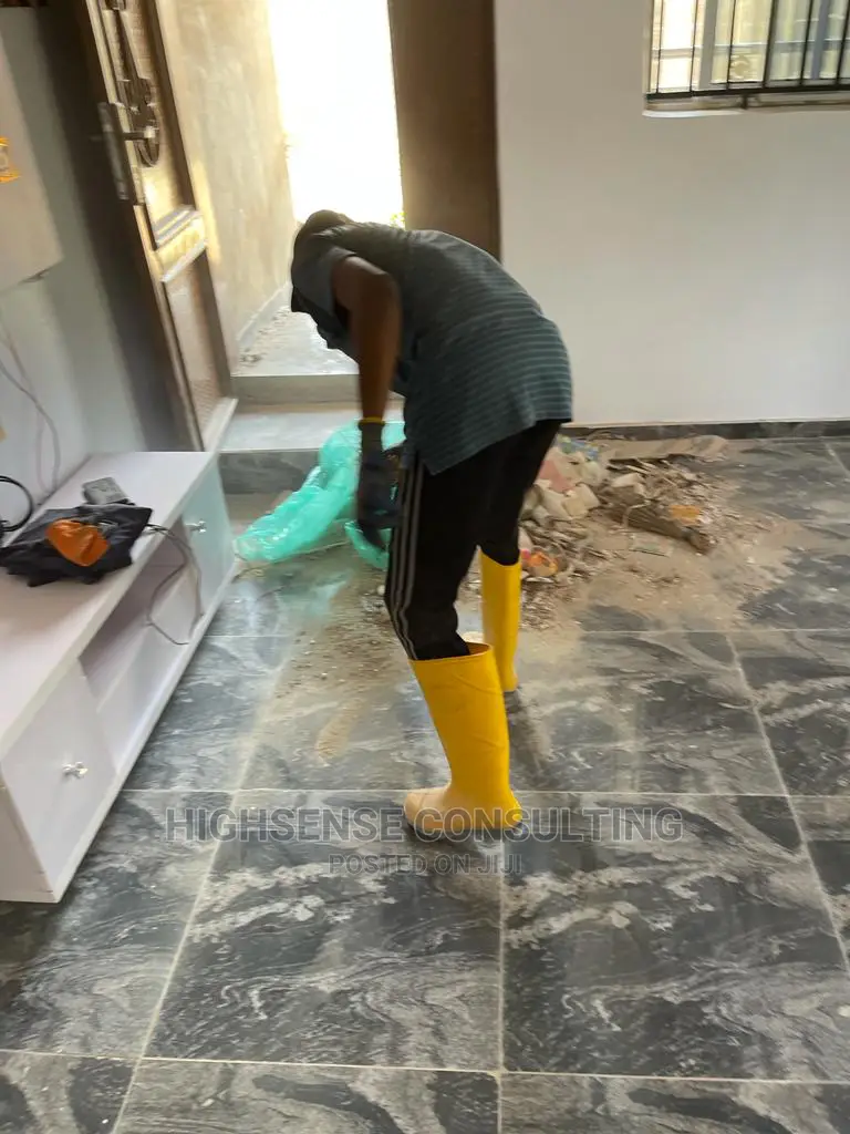 Post Construction Packing, Cleaning 100% Free Fumigation