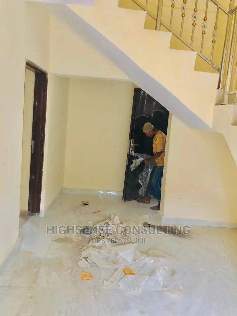 Super Cleaning With Free Fumigation or 100% Money Back