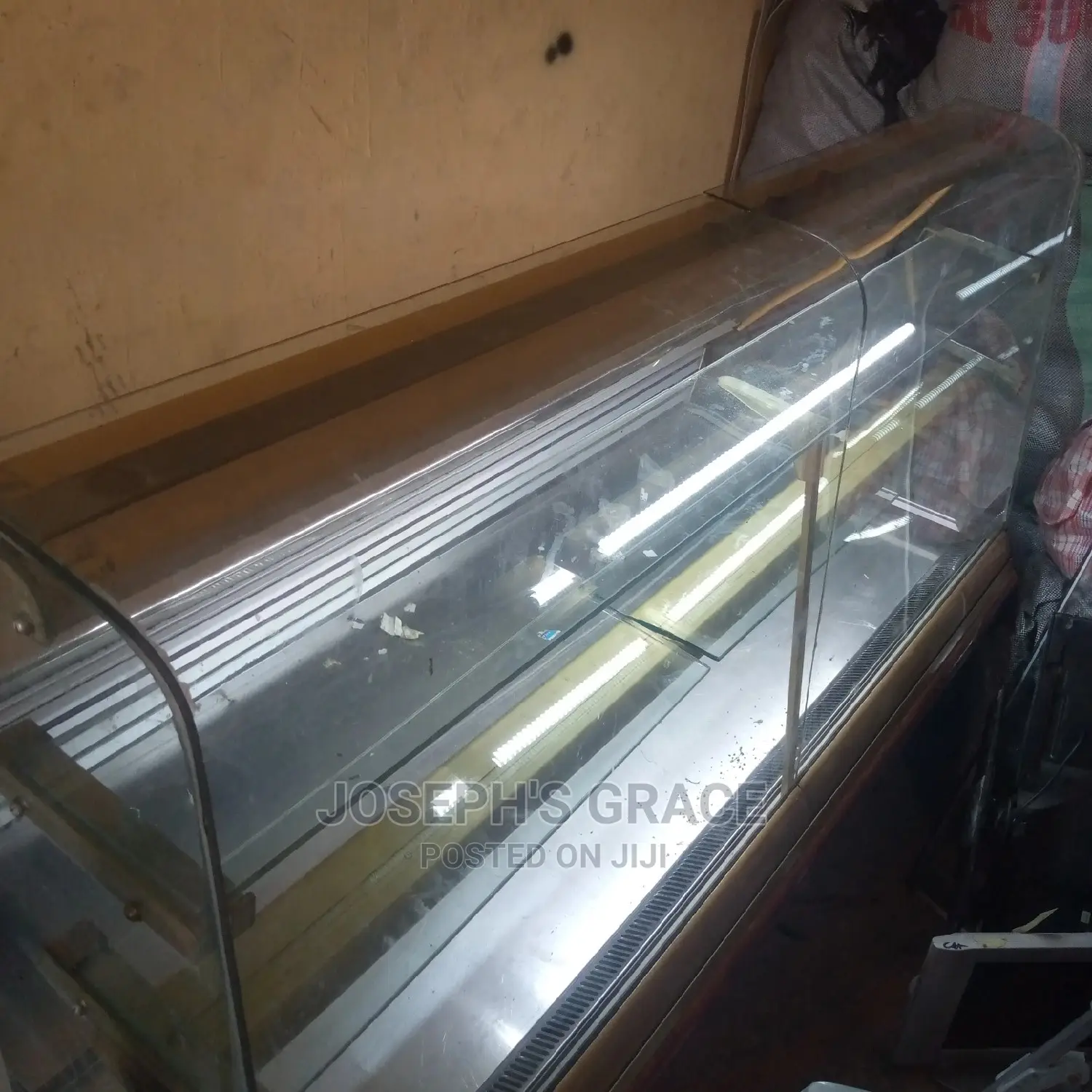 Industrial Open Display Meat Chiller.(6ft)