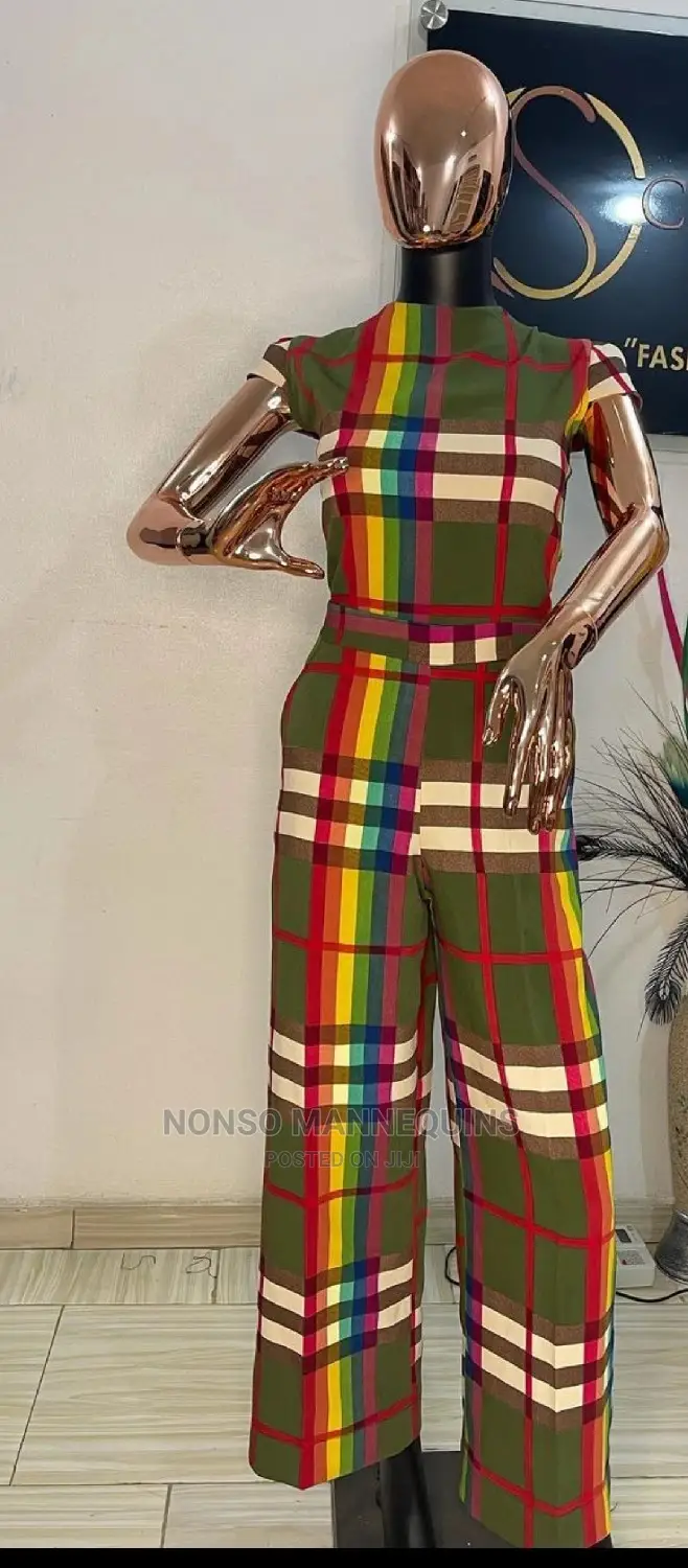 Female Matt Black Body Roae Gold Female MANNEQUIN