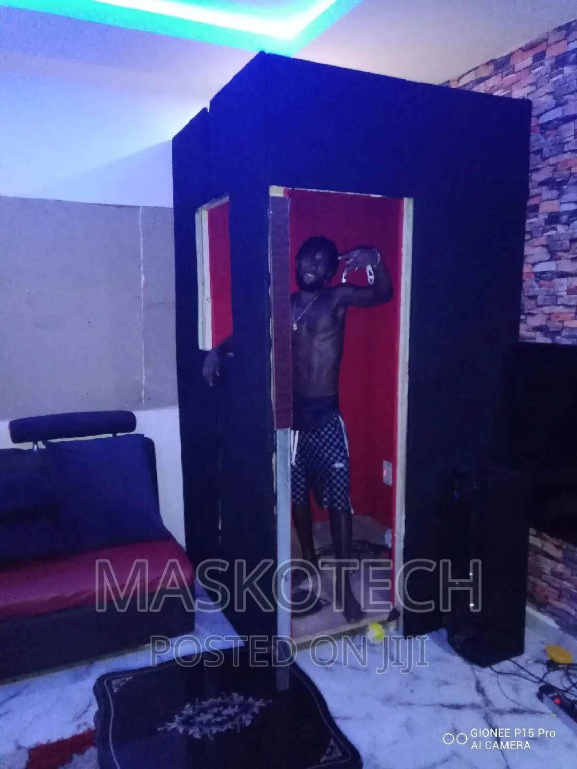 Vocal Booth And Sound Proofing Control