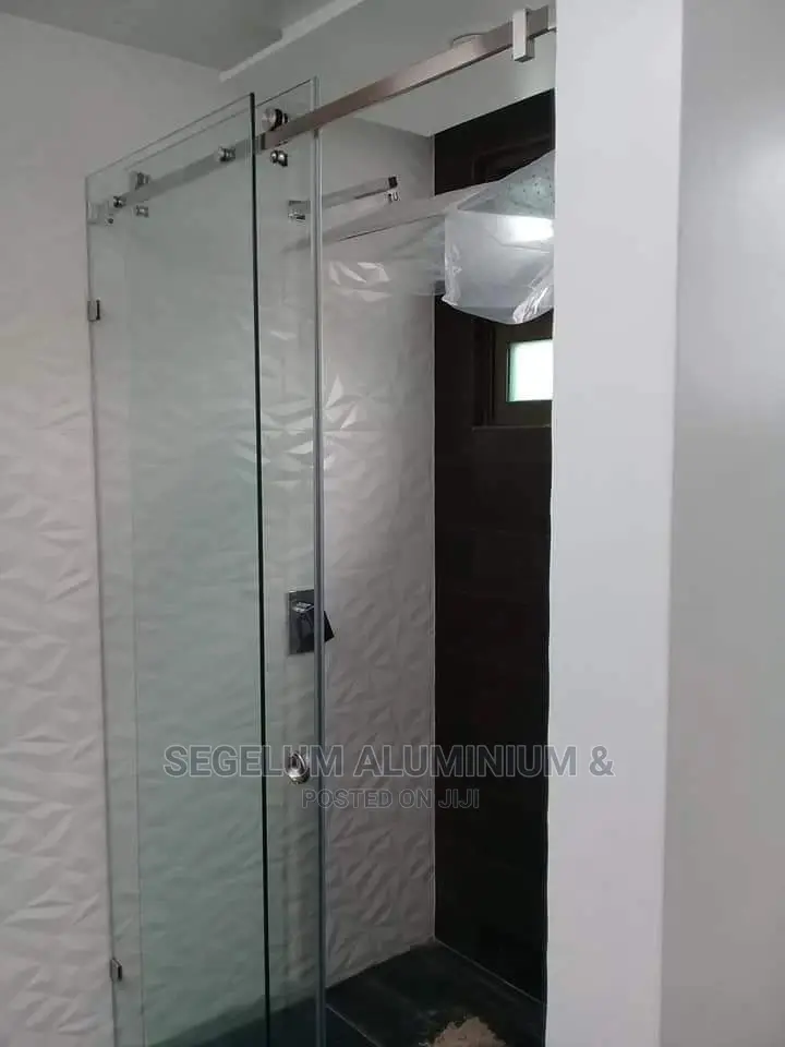 Shower Glass Cubicle