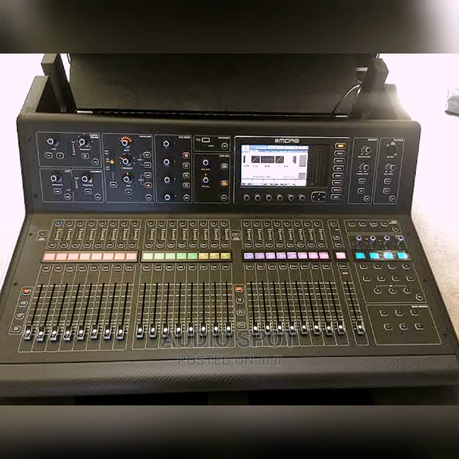 M32 Midas Digita Live And Studio With 40 Input Channels,