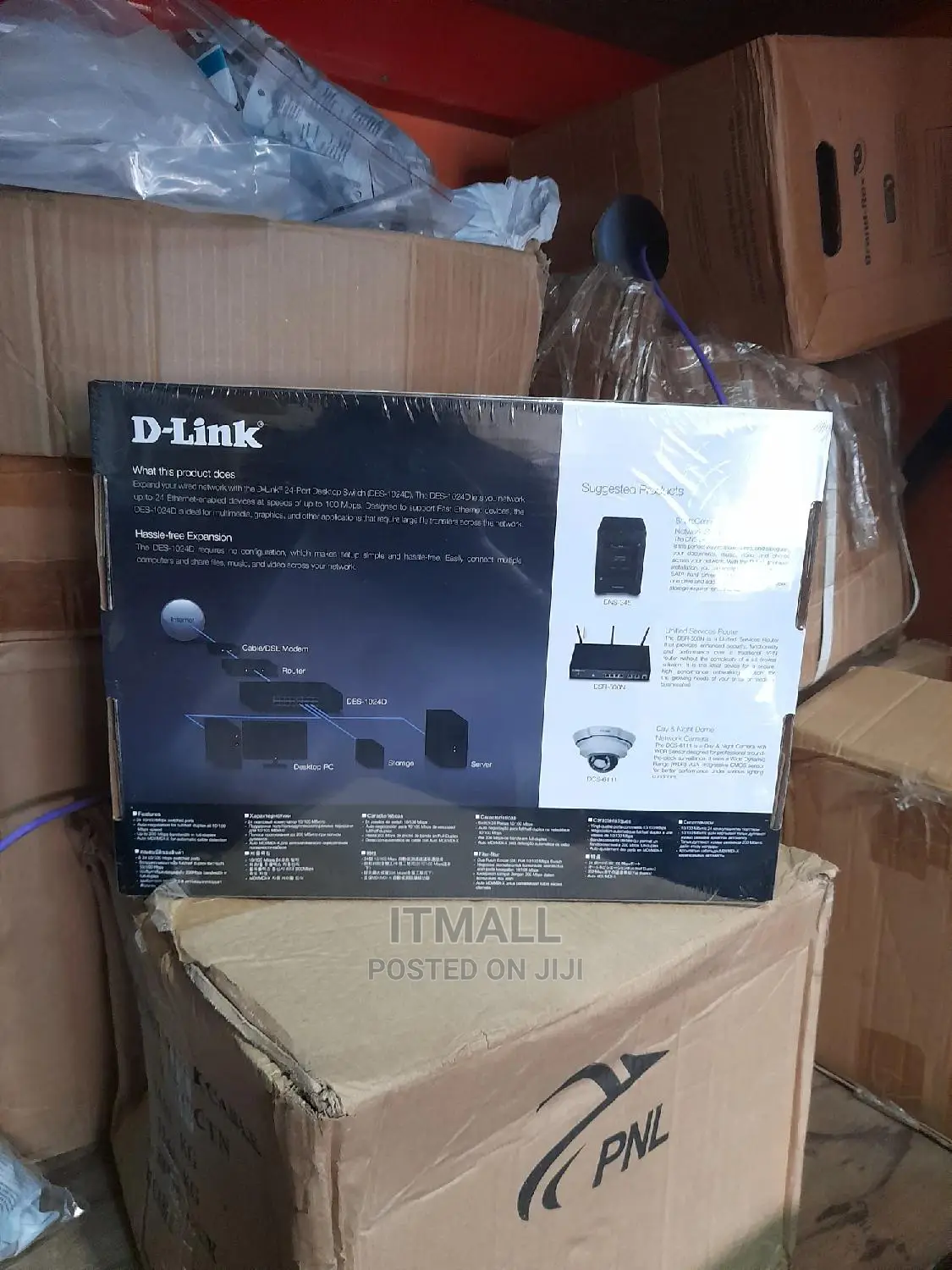 D-LINK 24ports 10/100 Desktop Switch.