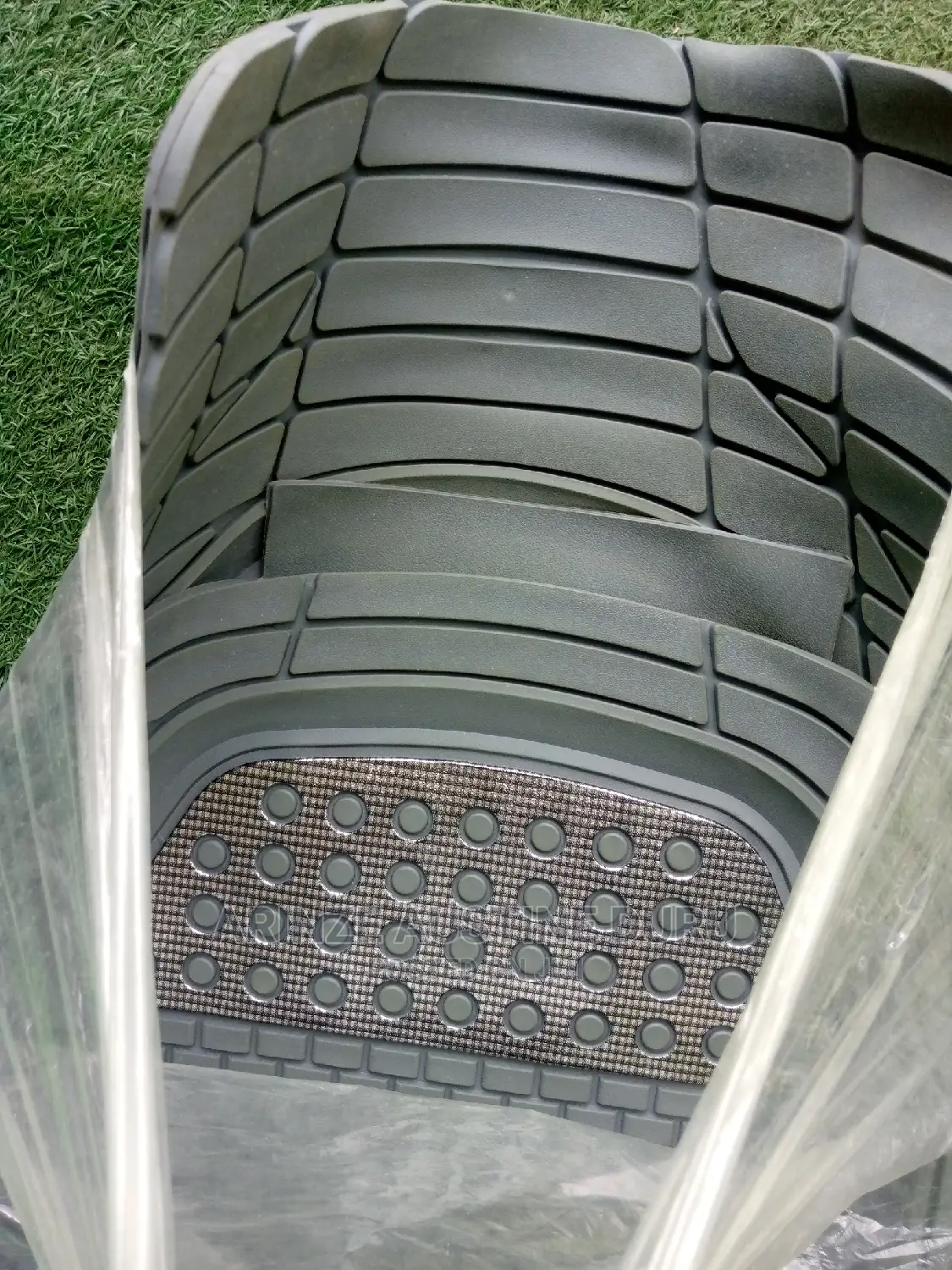 General Floor Mat Black