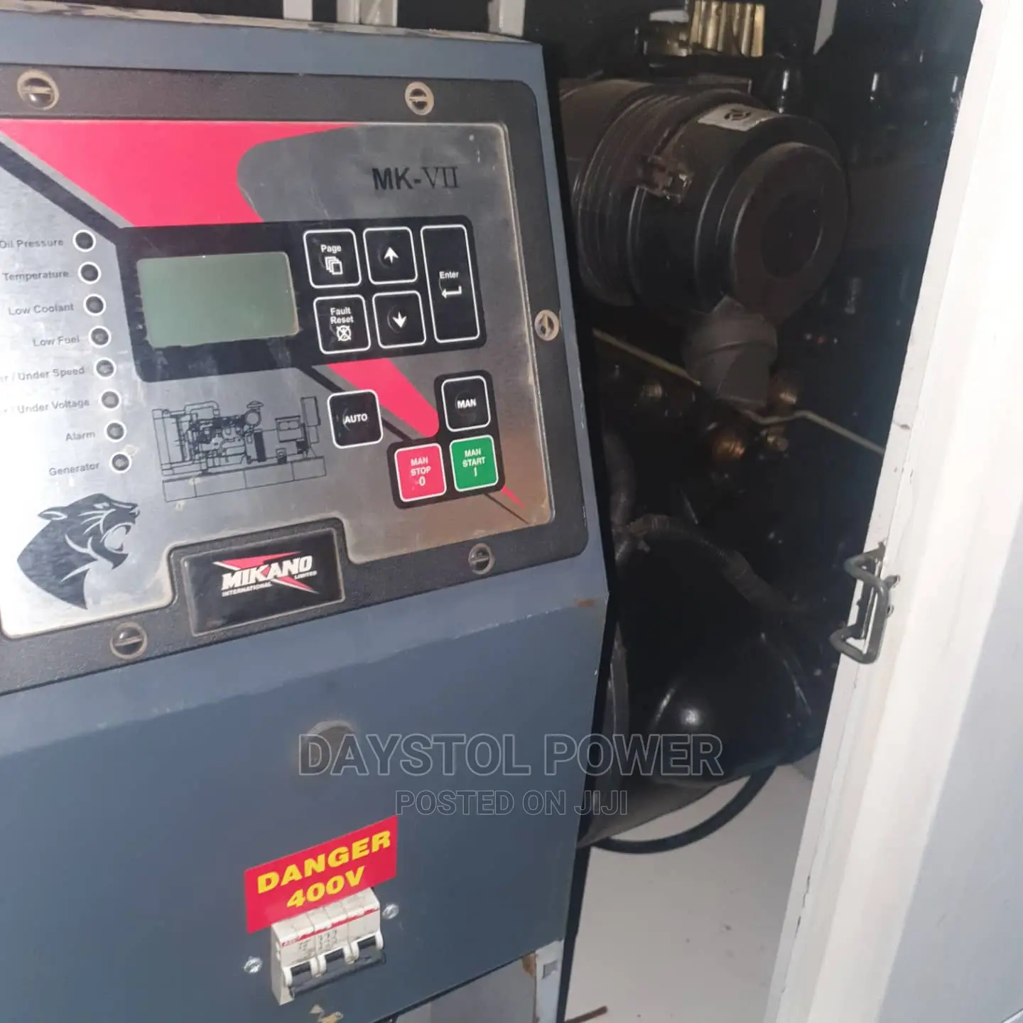 Semi-New 30kva Uk Perkins Mikano Soundproof Diesel Gen.