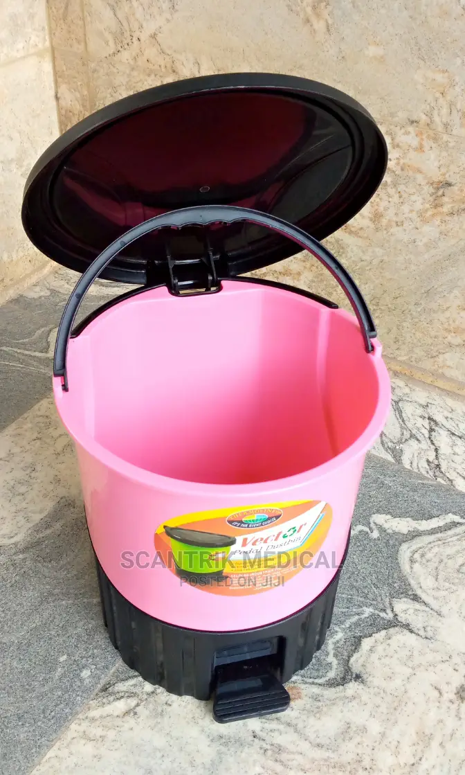 Plastic Foot Pedal Domestic Waste Bins, for Home
