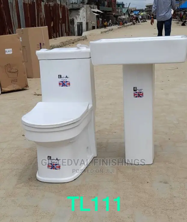High Quality England White Water Closet