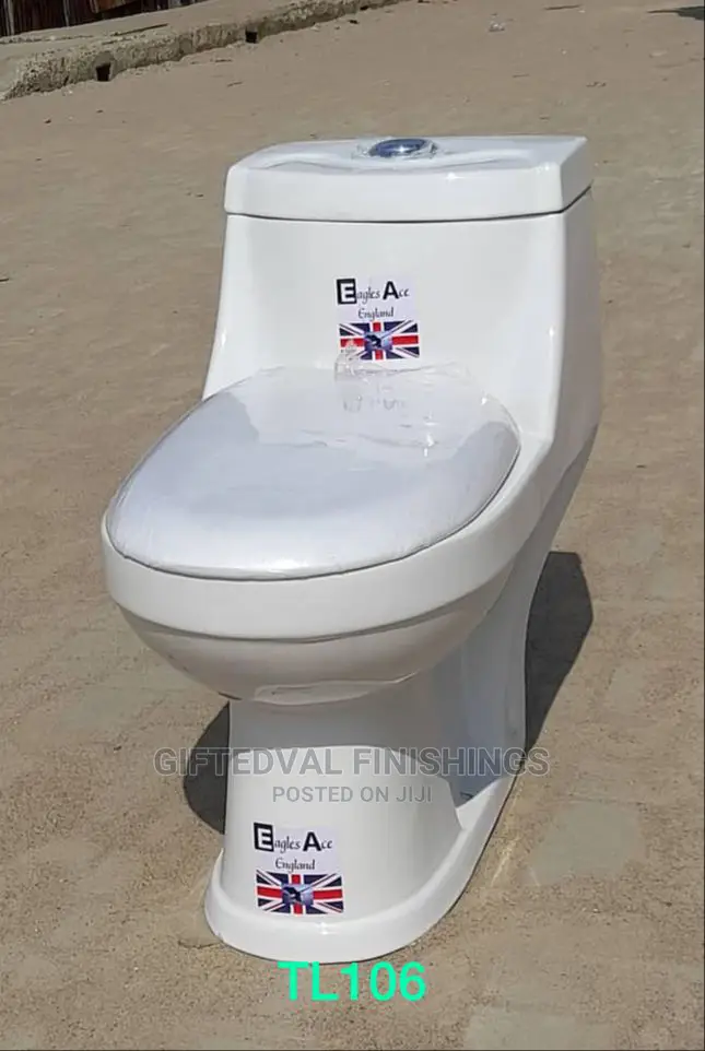High Quality England White Water Closet