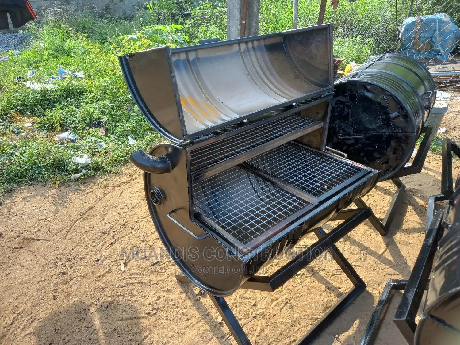 Quality Steel Outdoor / Indoor Island Barbecue Grill.