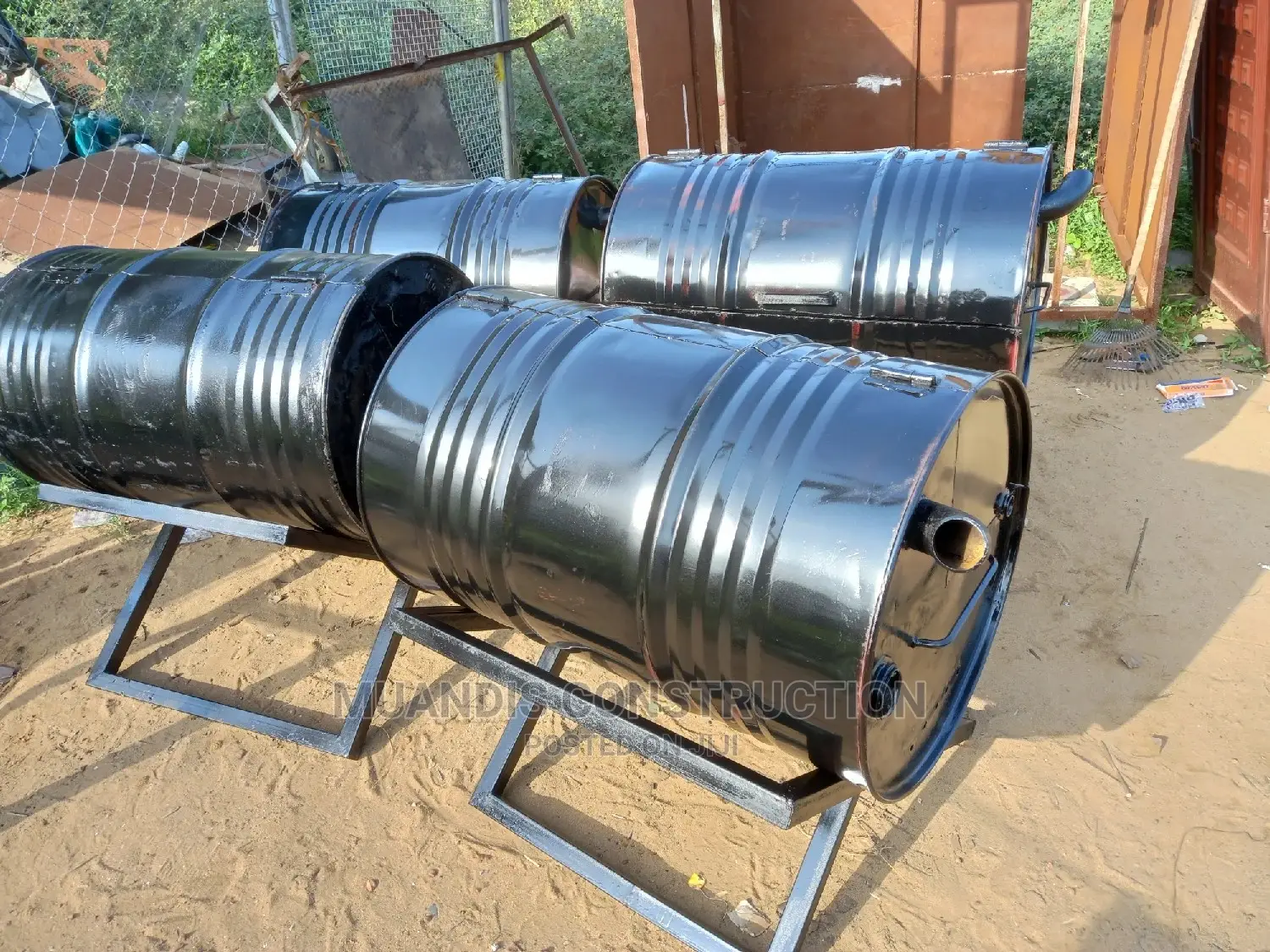 Quality Steel Outdoor / Indoor Island Barbecue Grill.