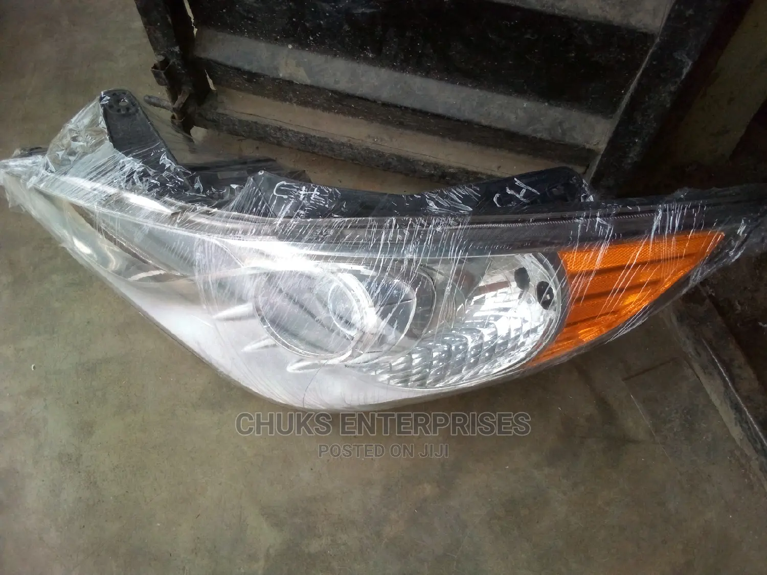 Hyundai Sonata 2012 Headlight